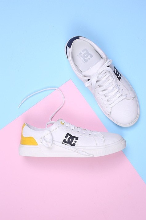 کفش اسپرت زنانه DC2