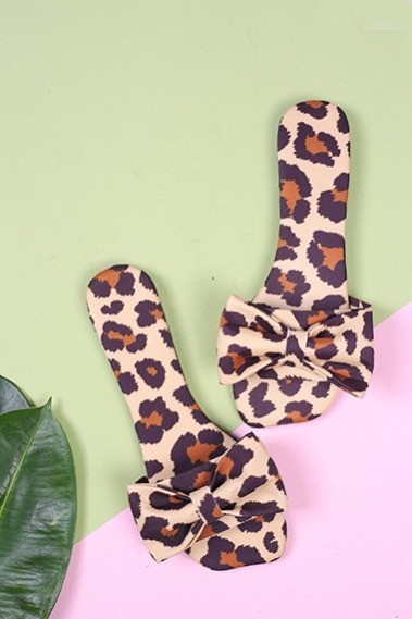 کفش صندل روفرشی زنانه پلنگی