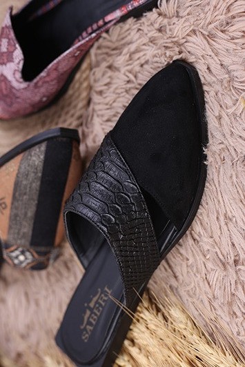 کفش صندل روفرشی زنانه چشمی