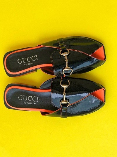 کفش صندل روفرشی زنانه گوچی مشکی نارنجی