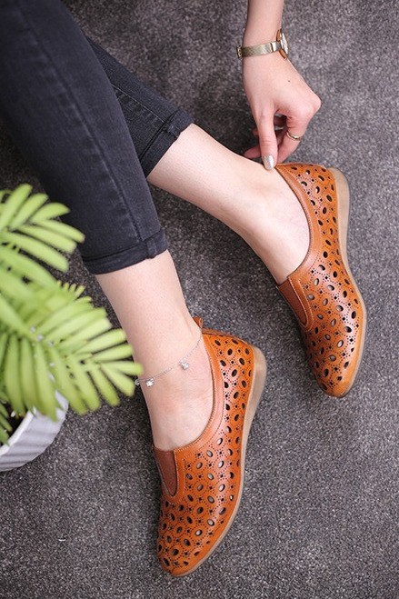 کفش چرم کالج زنانه بیزی