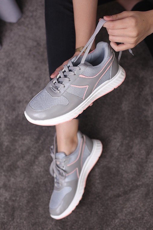 کفش اسپرت زنانه دیادورا