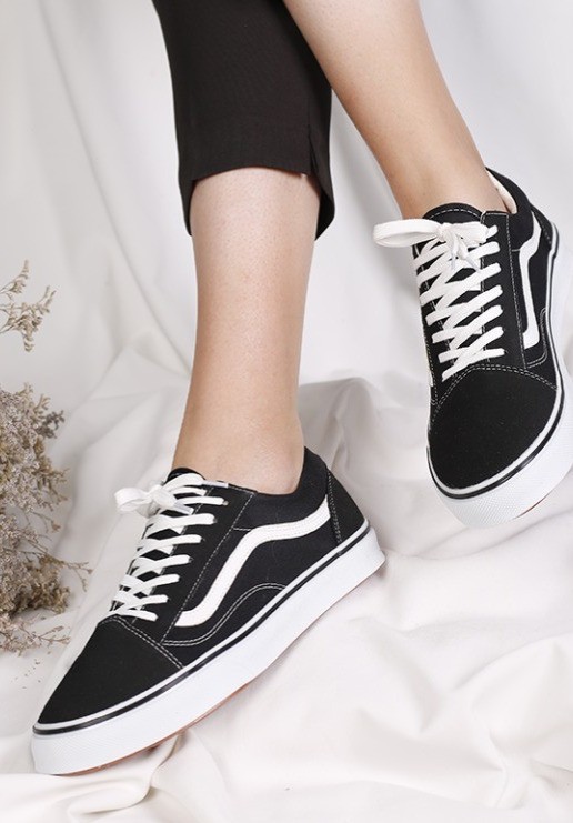 کفش زنانه ونس اسکیت