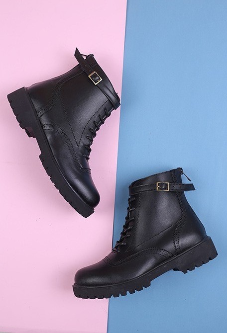 نیم بوت زنانه رکاب دار