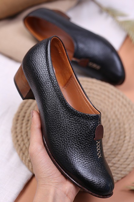 کفش پرسنلی چرم زنانه انزو پاشنه 3سانت