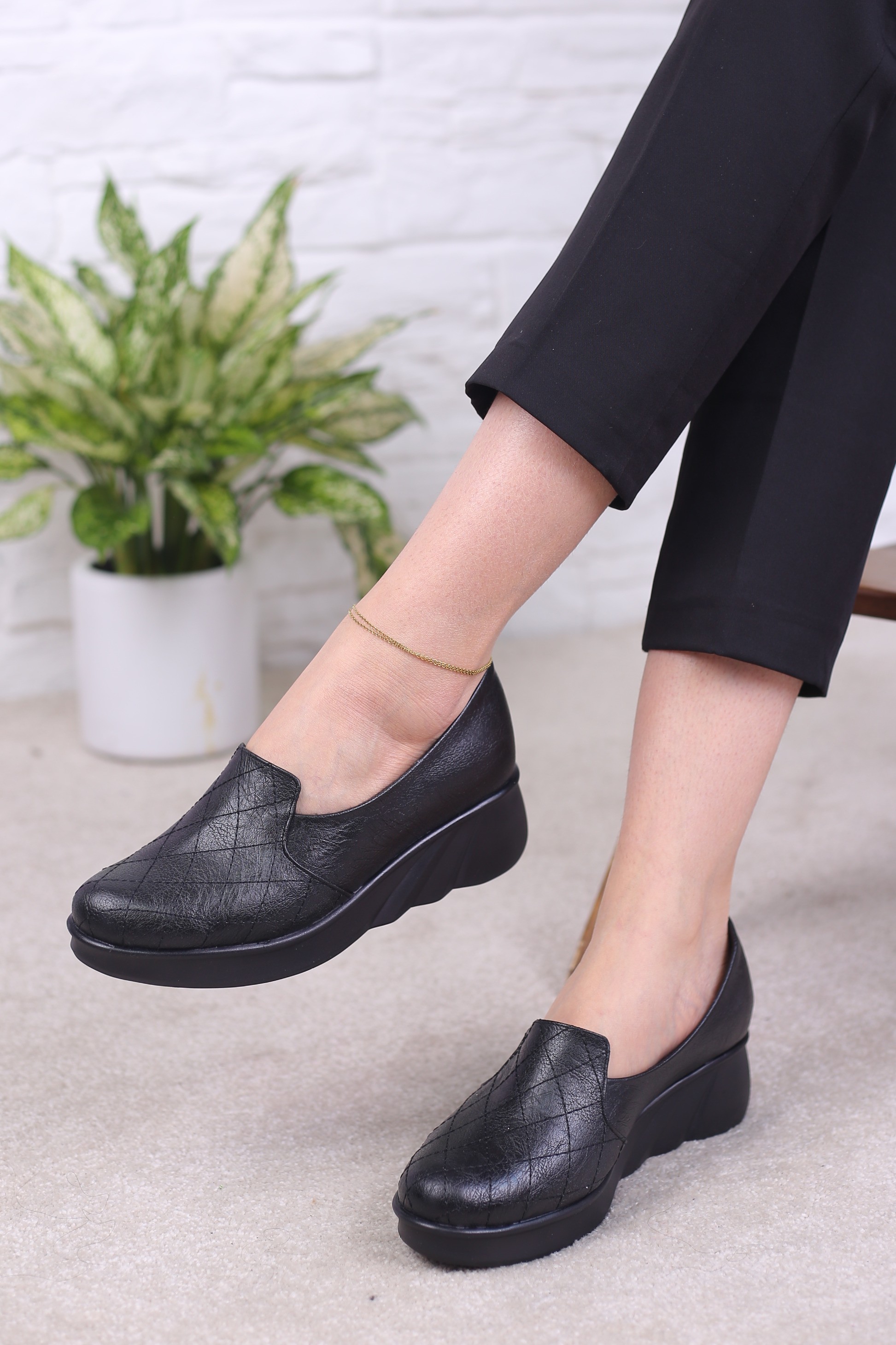 کفش پرسنلی زنانه کوکو