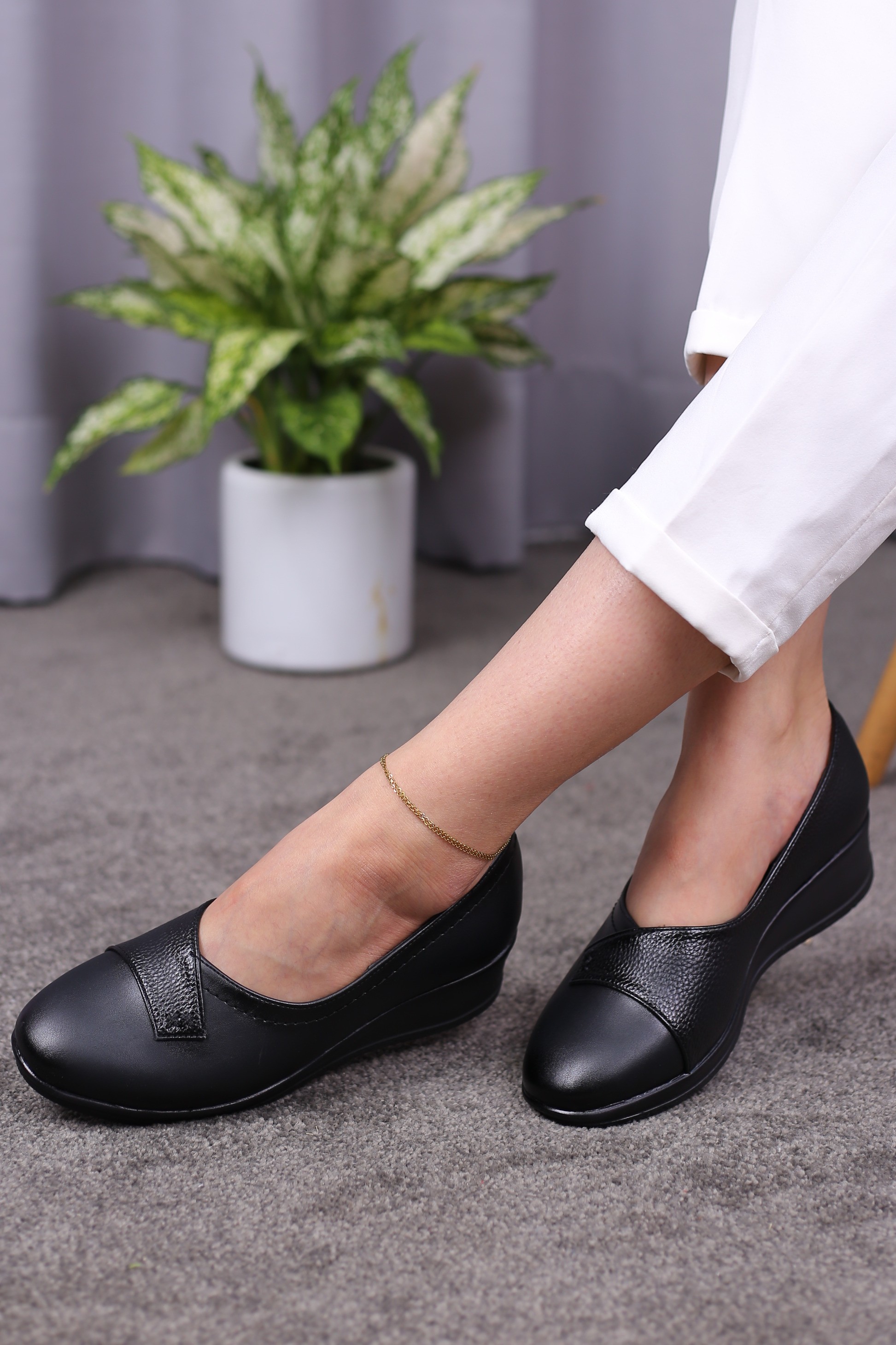 کفش پرسنلی زنانه پرستو