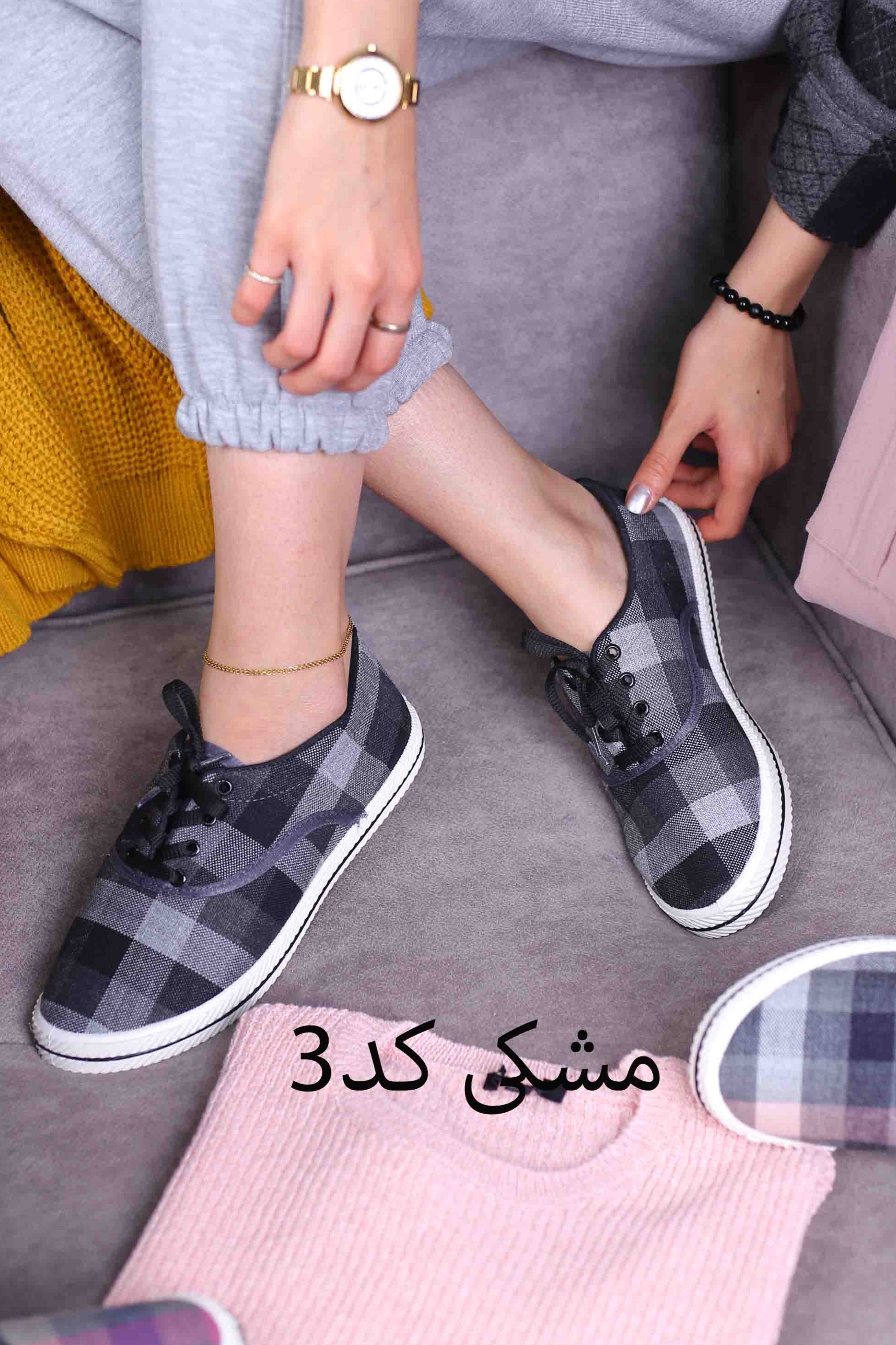 کفش ونس زنانه چهارخونه