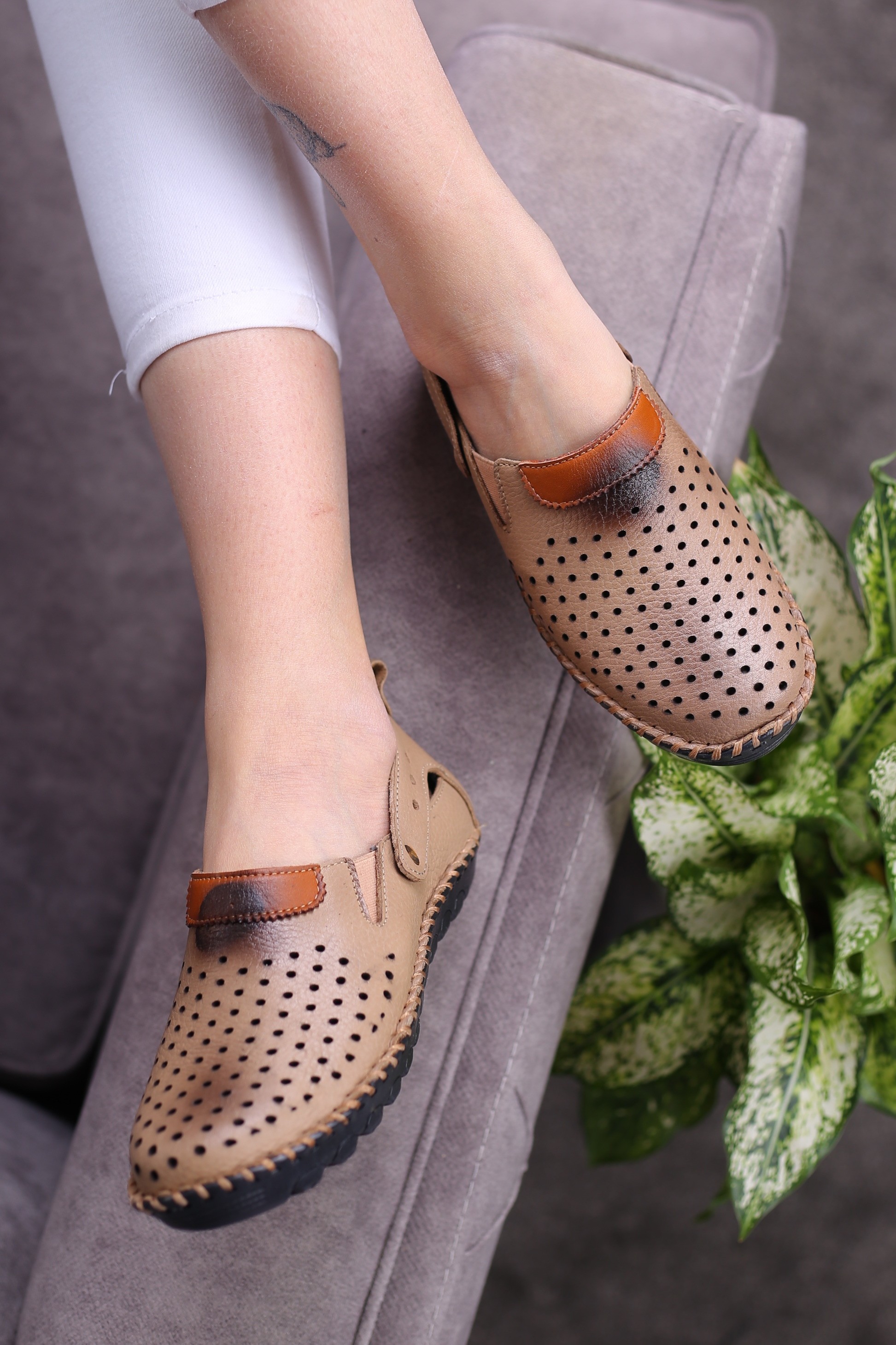 کفش کالج چرم زنانه B5 مهسا