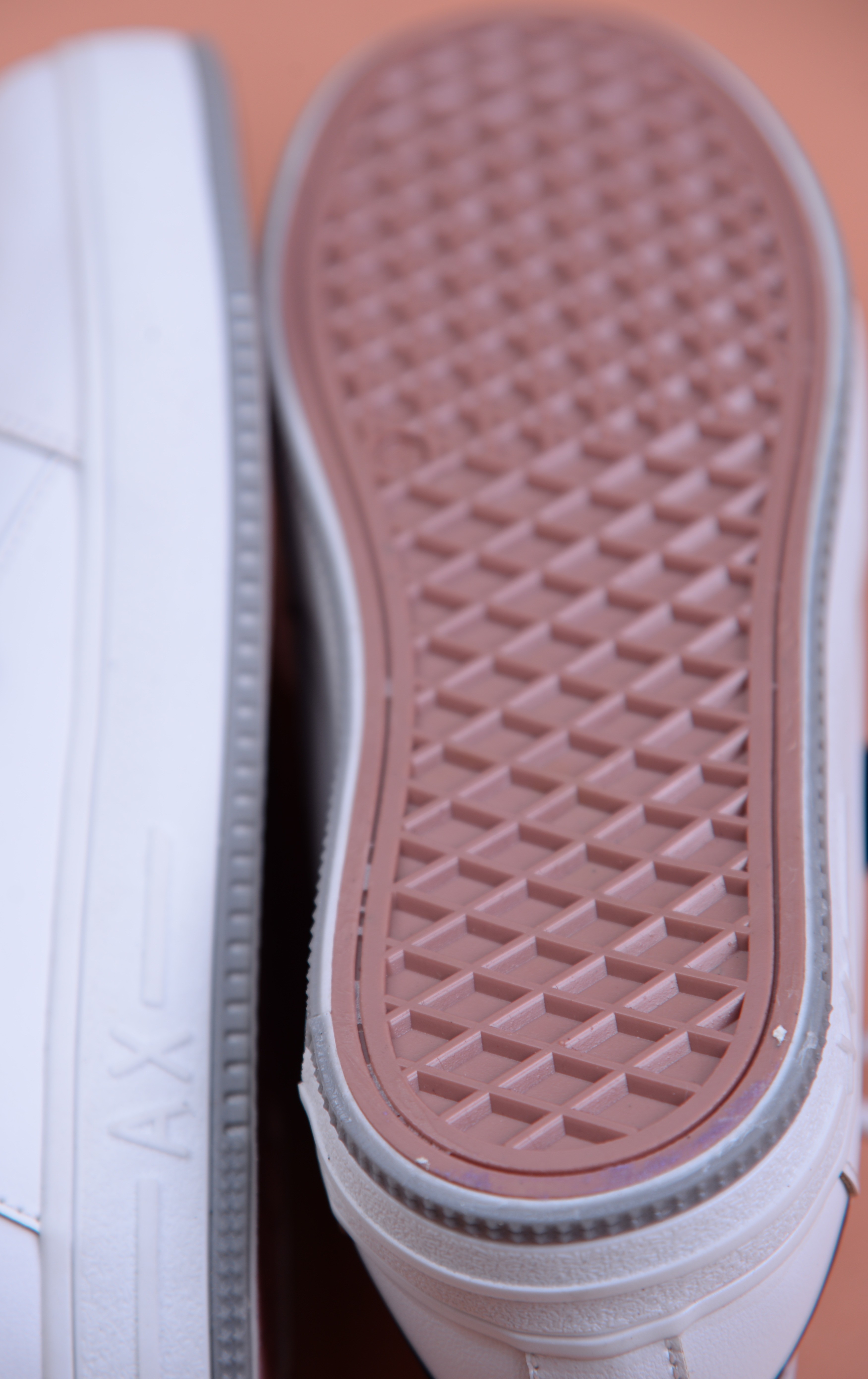 کفش اسپرت زنانه ال وی