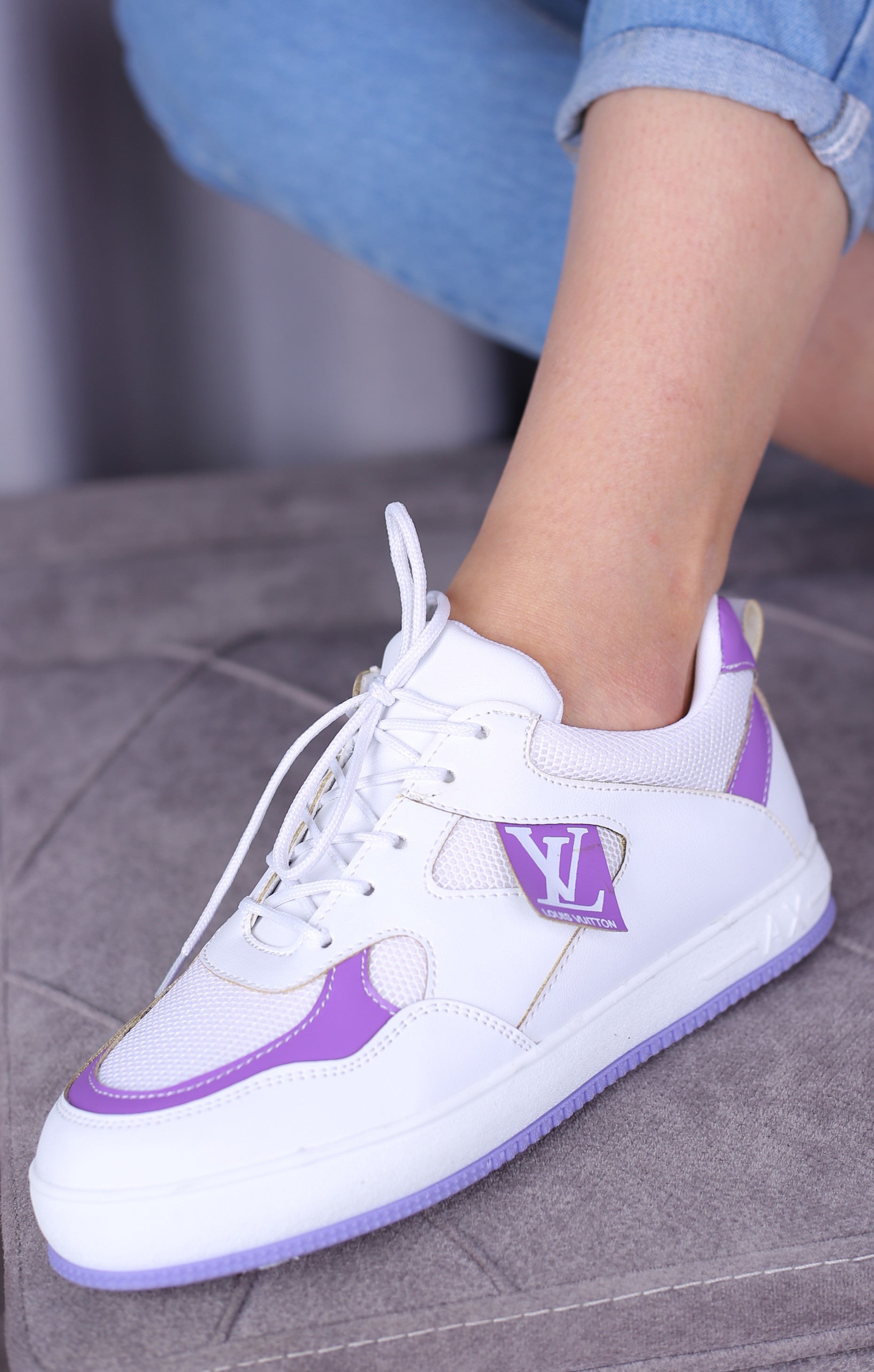 کفش اسپرت زنانه ال وی