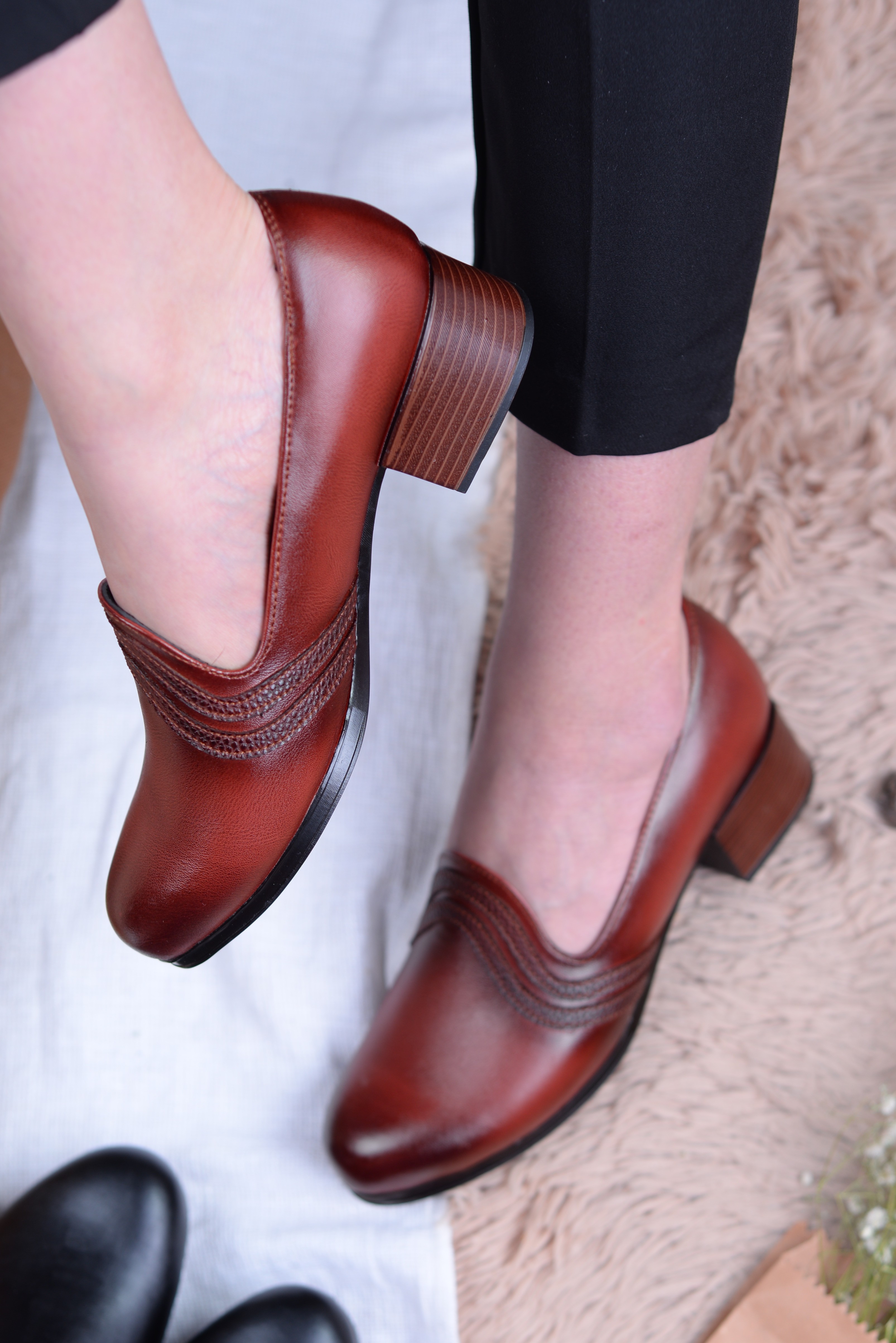 کفش زنانه پرسنلی روژین 117