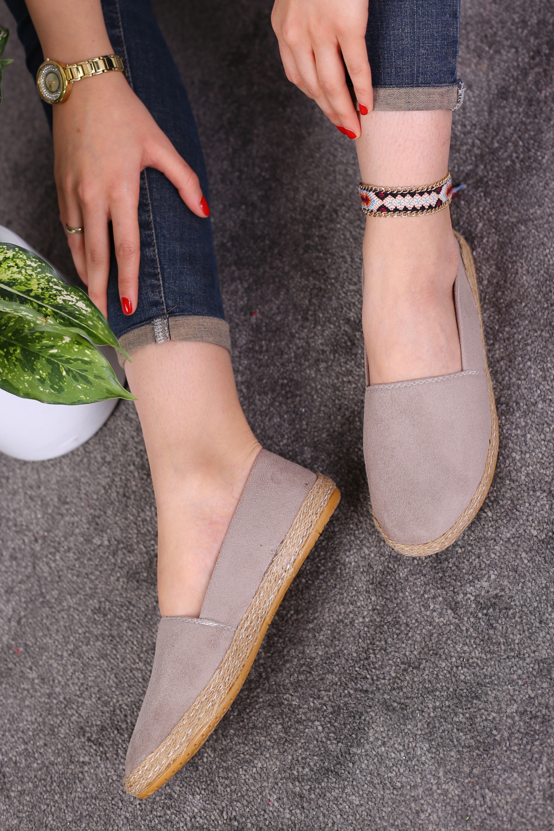 کالج زنانه کنفی