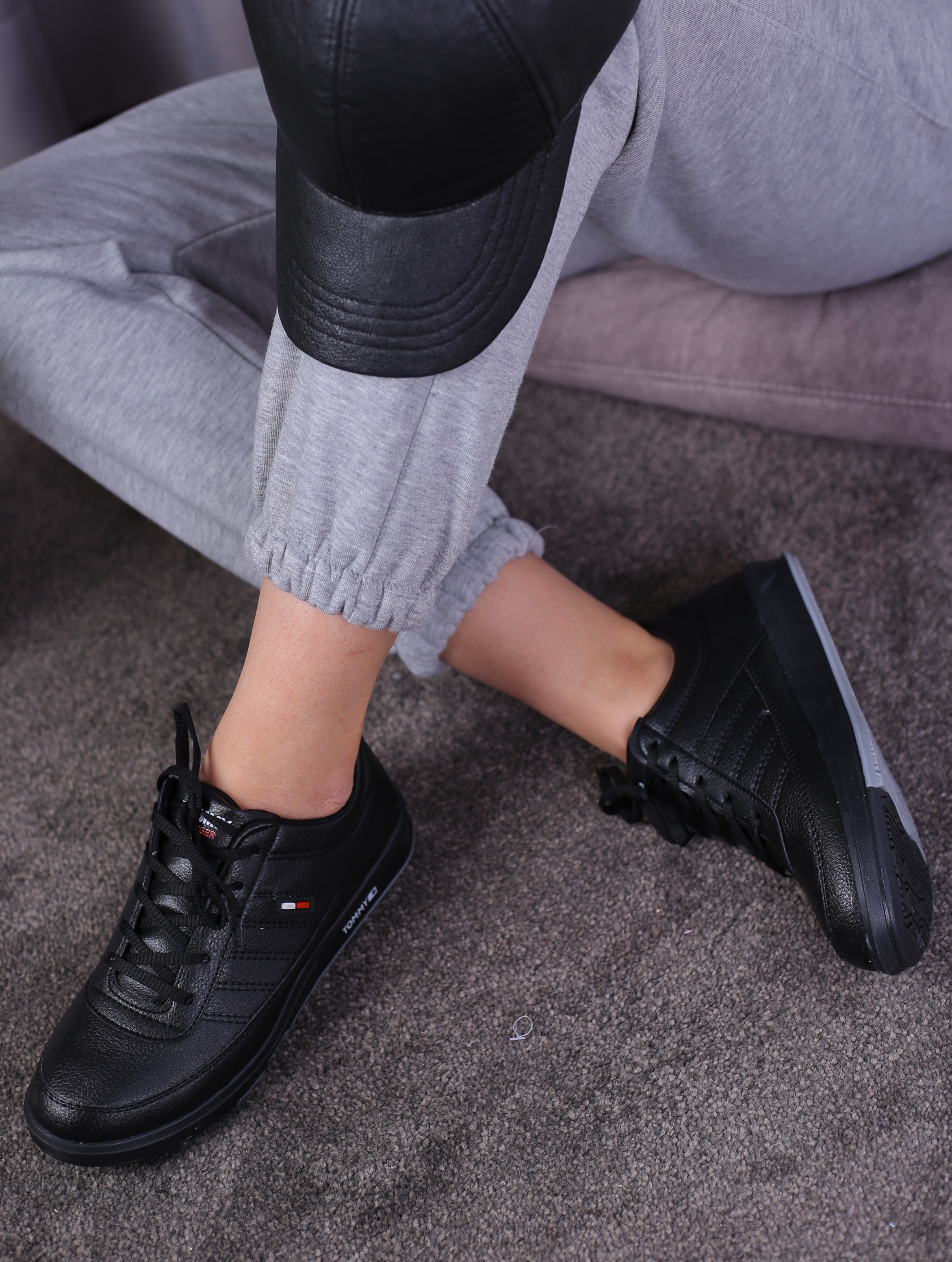 کفش اسپرت زنانه تامی