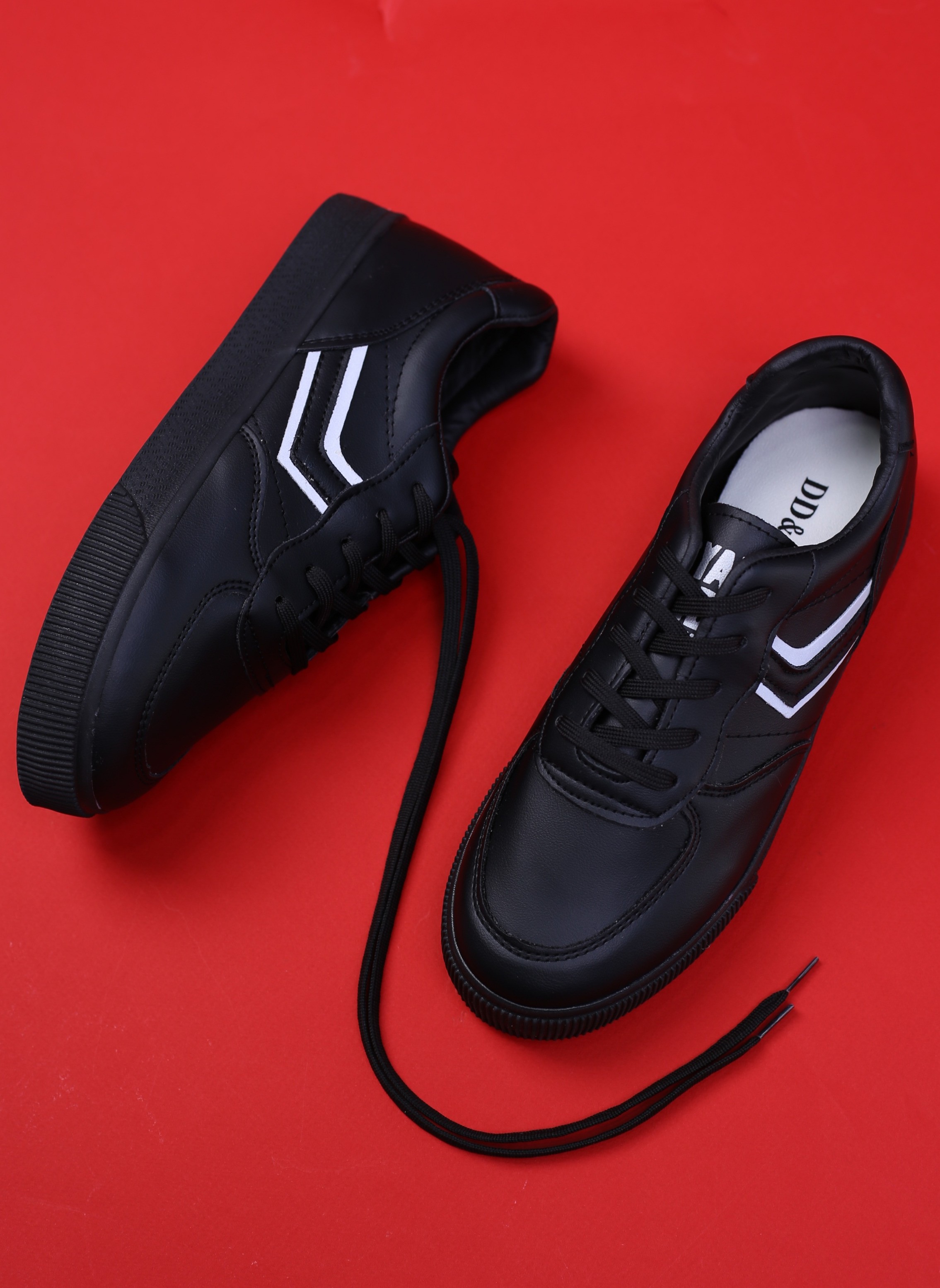 کفش اسپرت زنانه سارینا