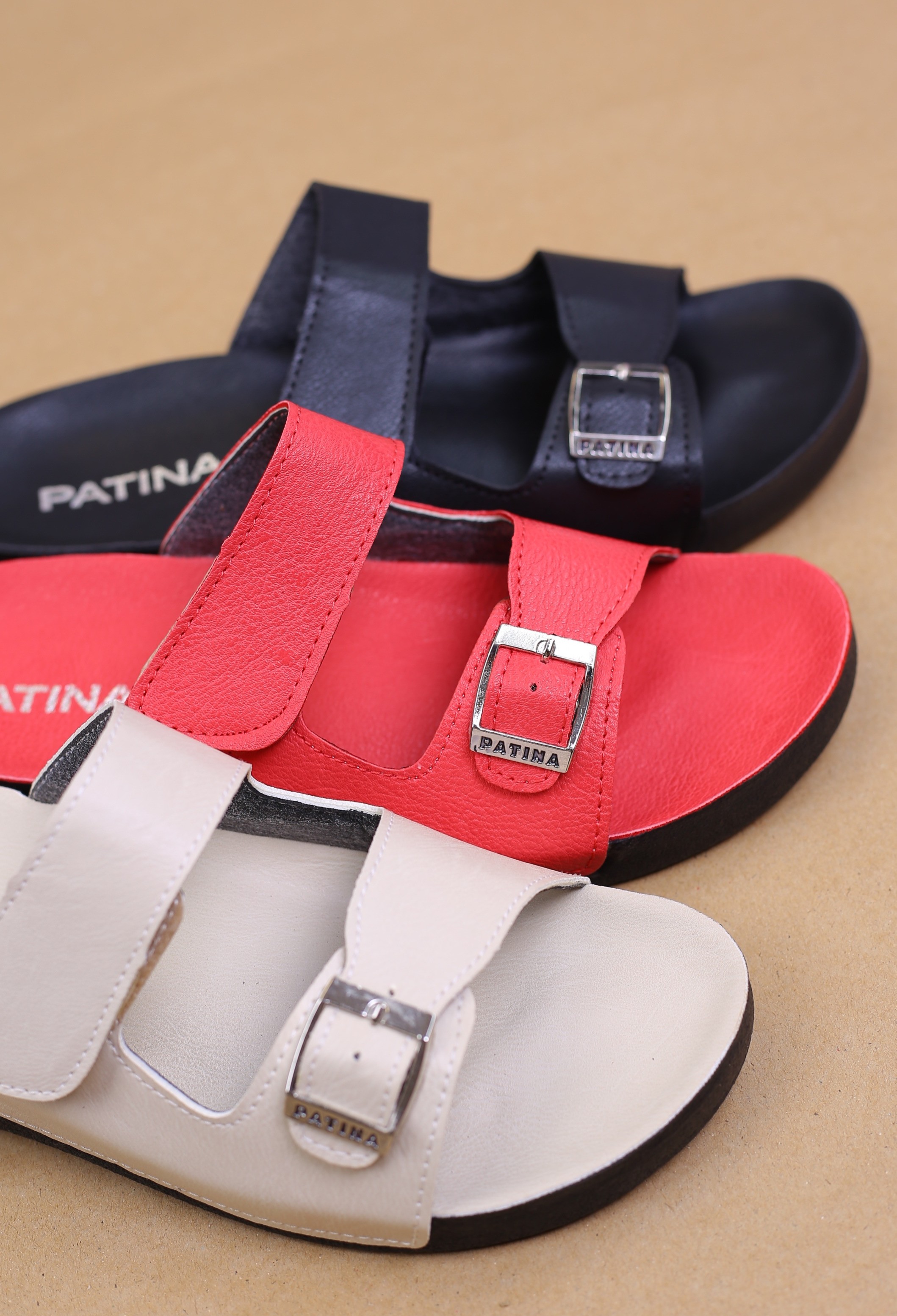 کفش صندل زنانه راحتی پاتینا کد 221