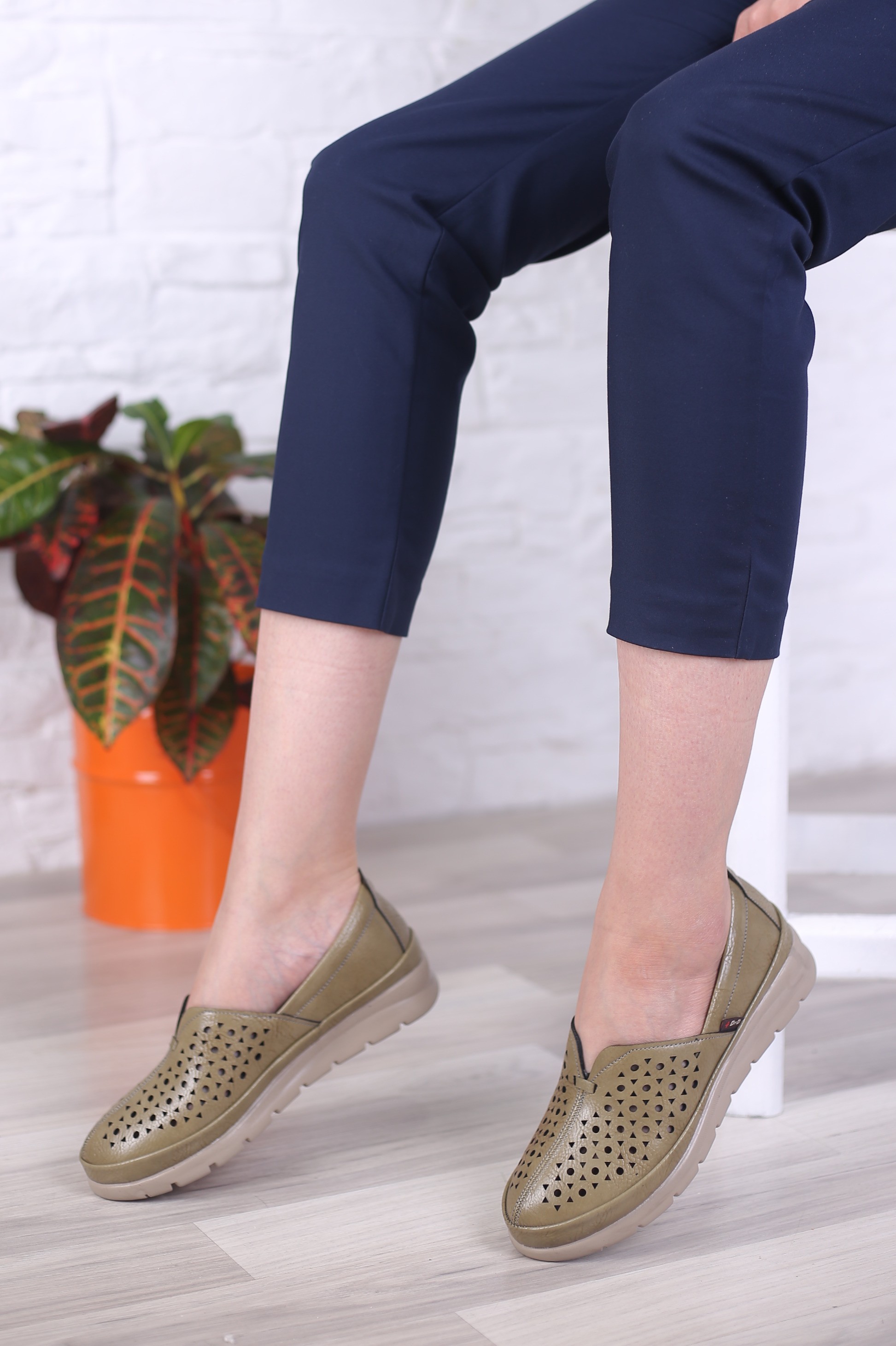 کفش پرسنلی زنانه ماریو