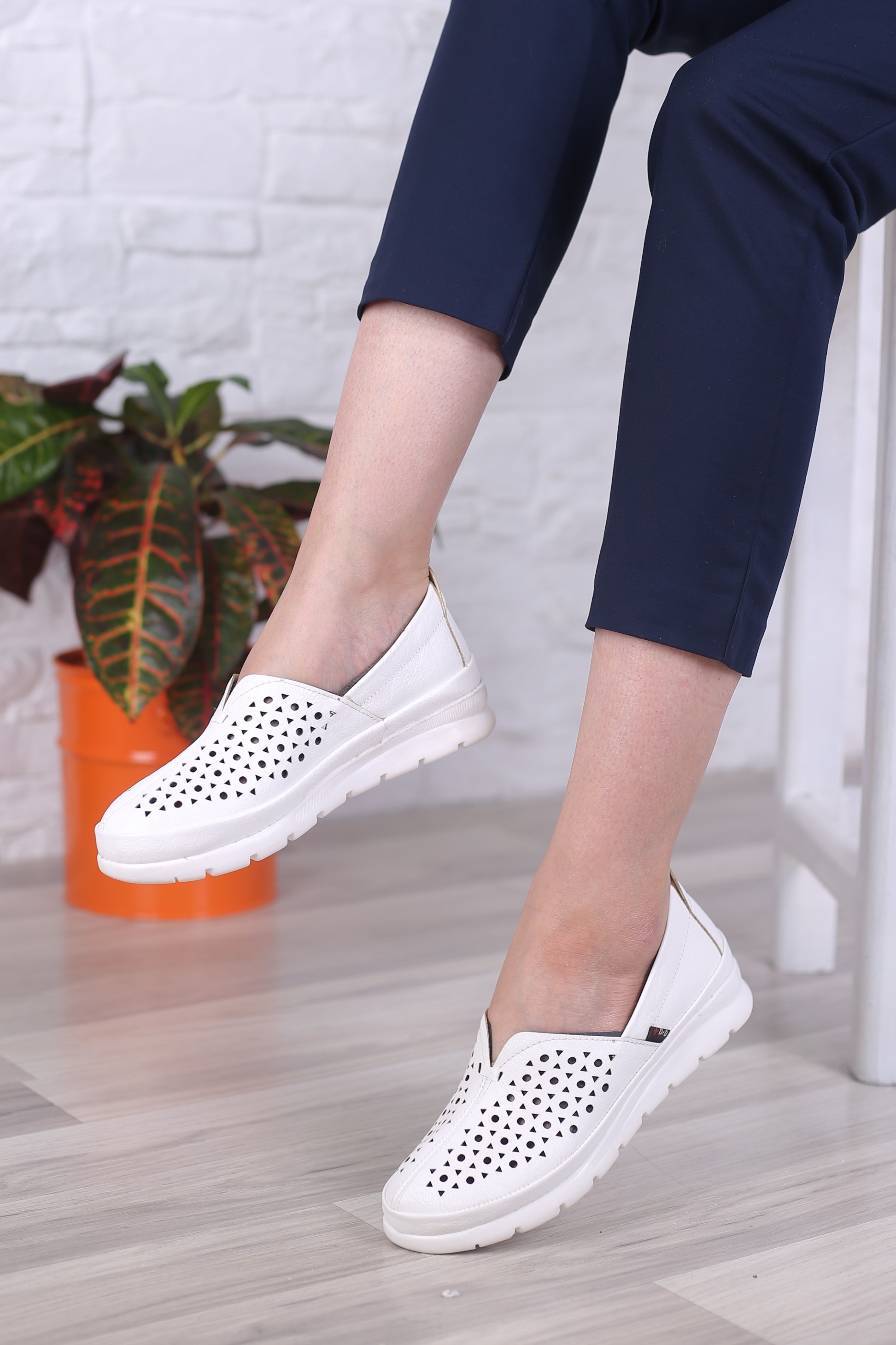 کفش پرسنلی زنانه ماریو