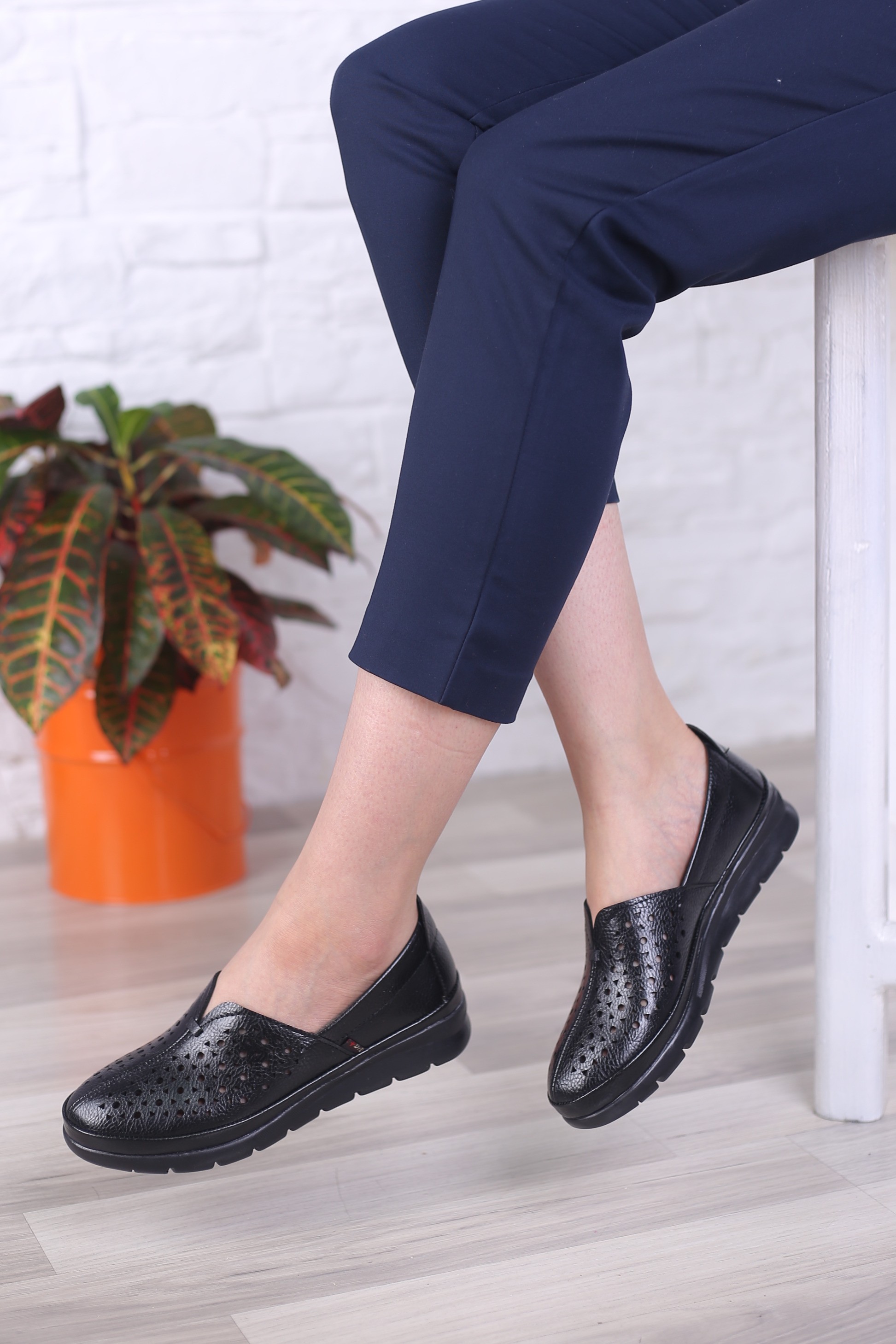 کفش پرسنلی زنانه ماریو