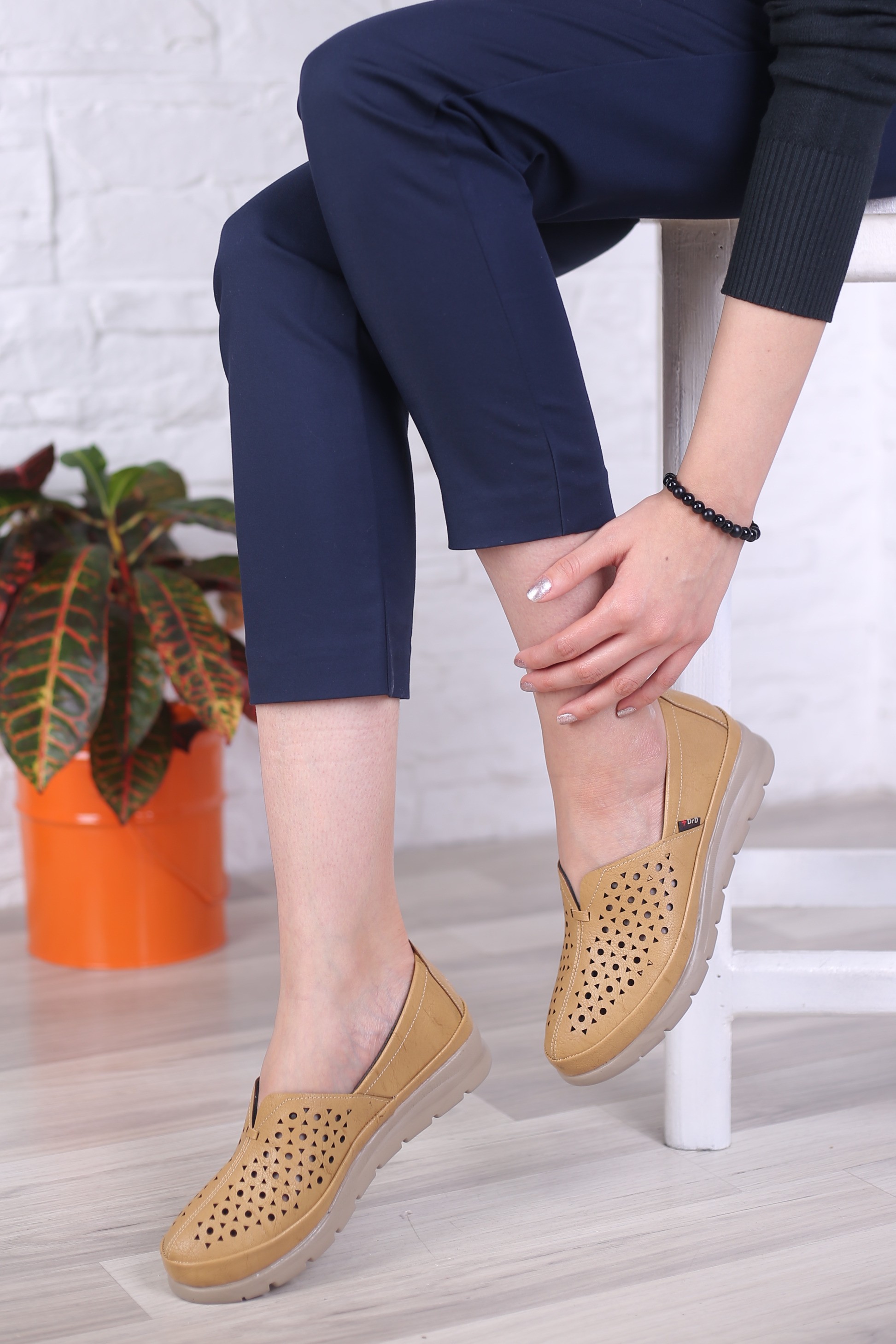 کفش پرسنلی زنانه ماریو