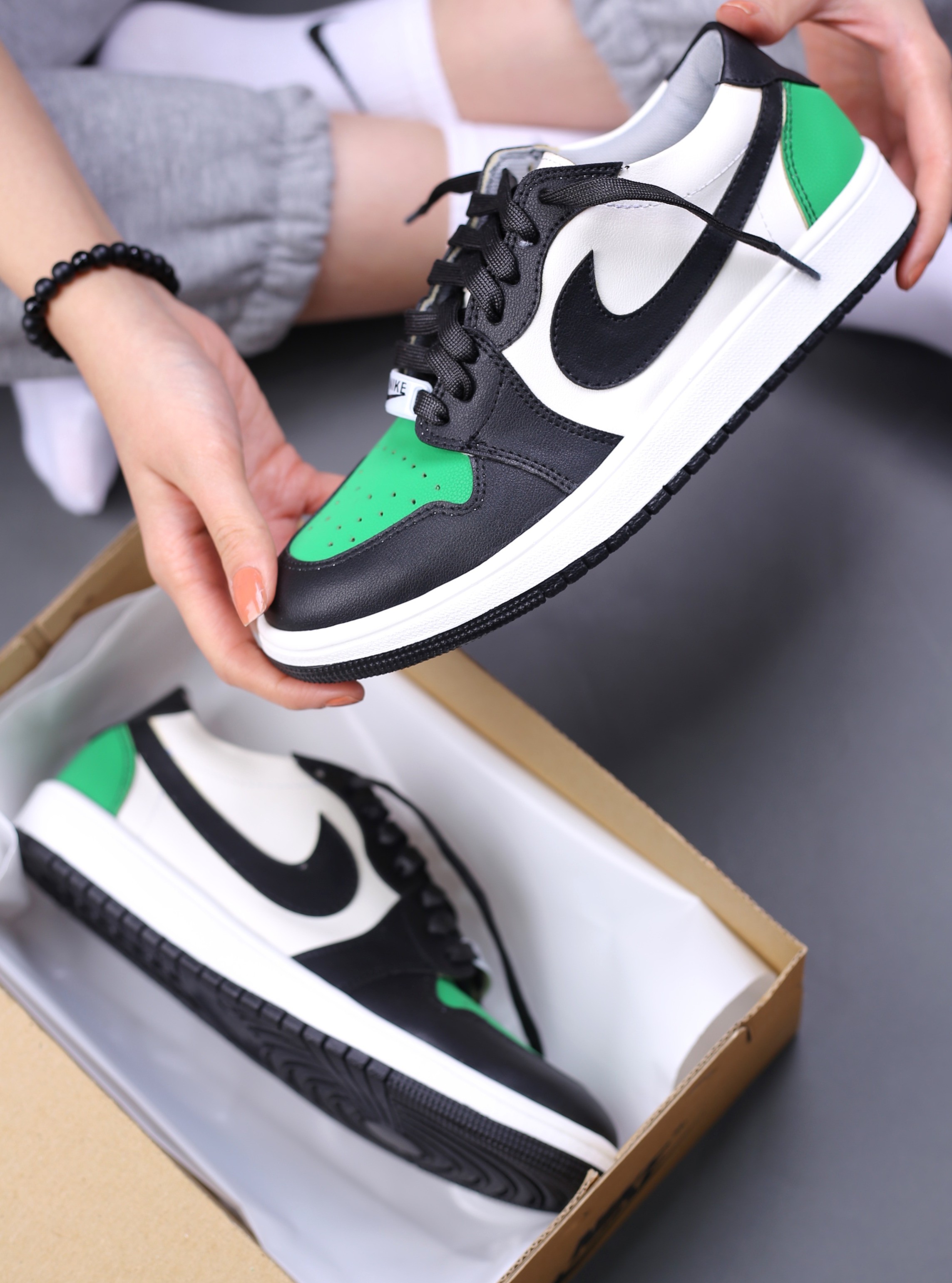 کفش اسپرت زنانه نایک