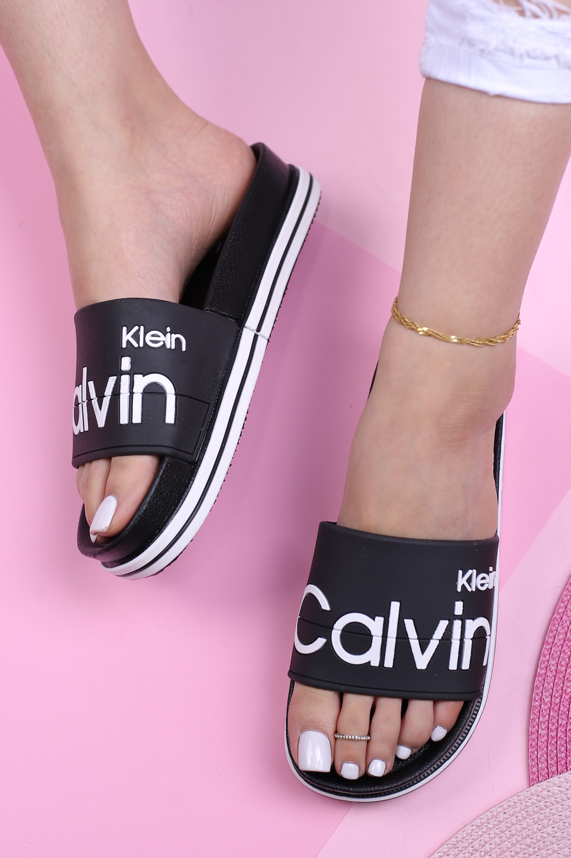 کفش صندل زنانه راحتی کلوین 596