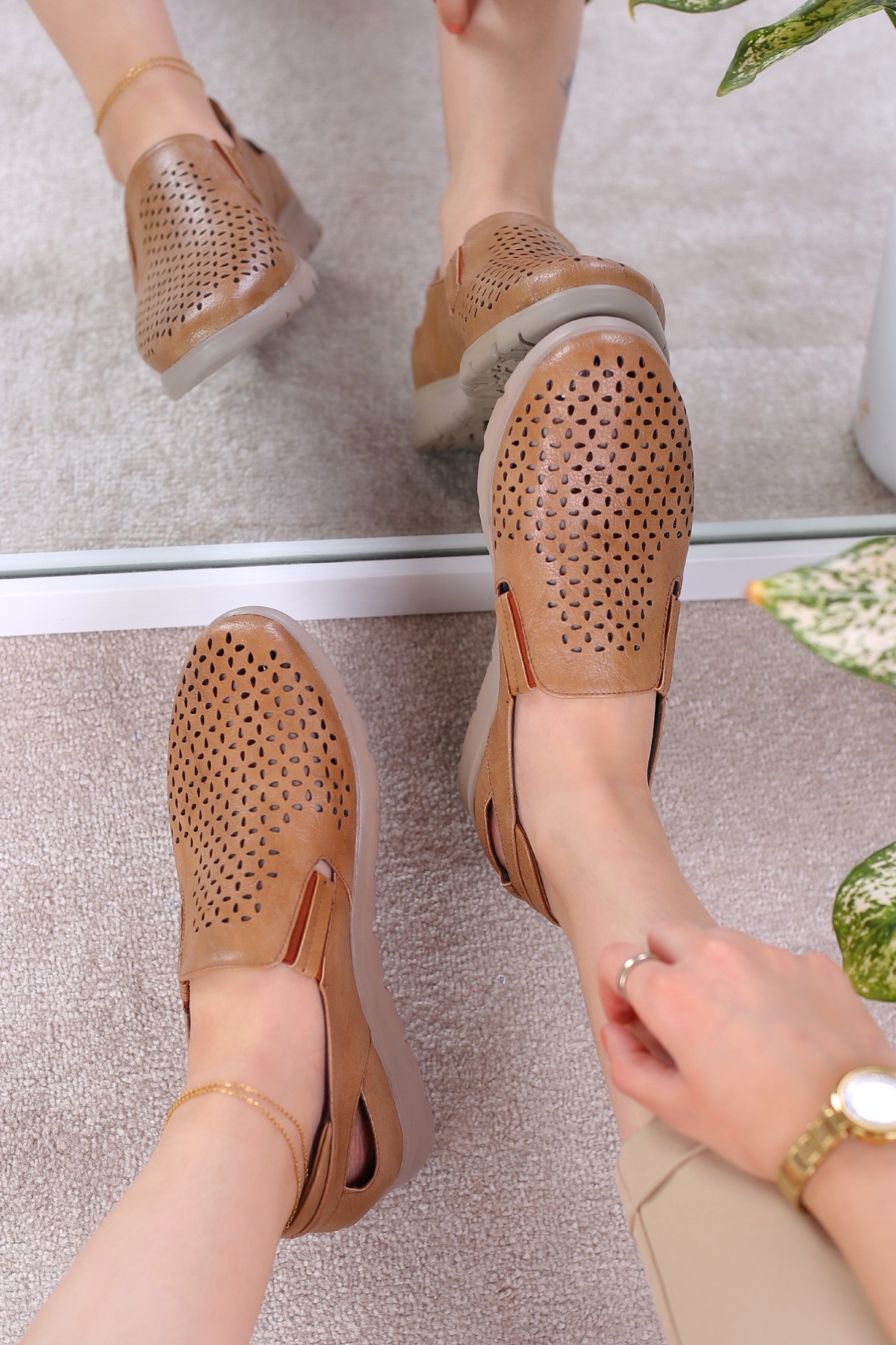 کفش پرسنلی زنانه واتا