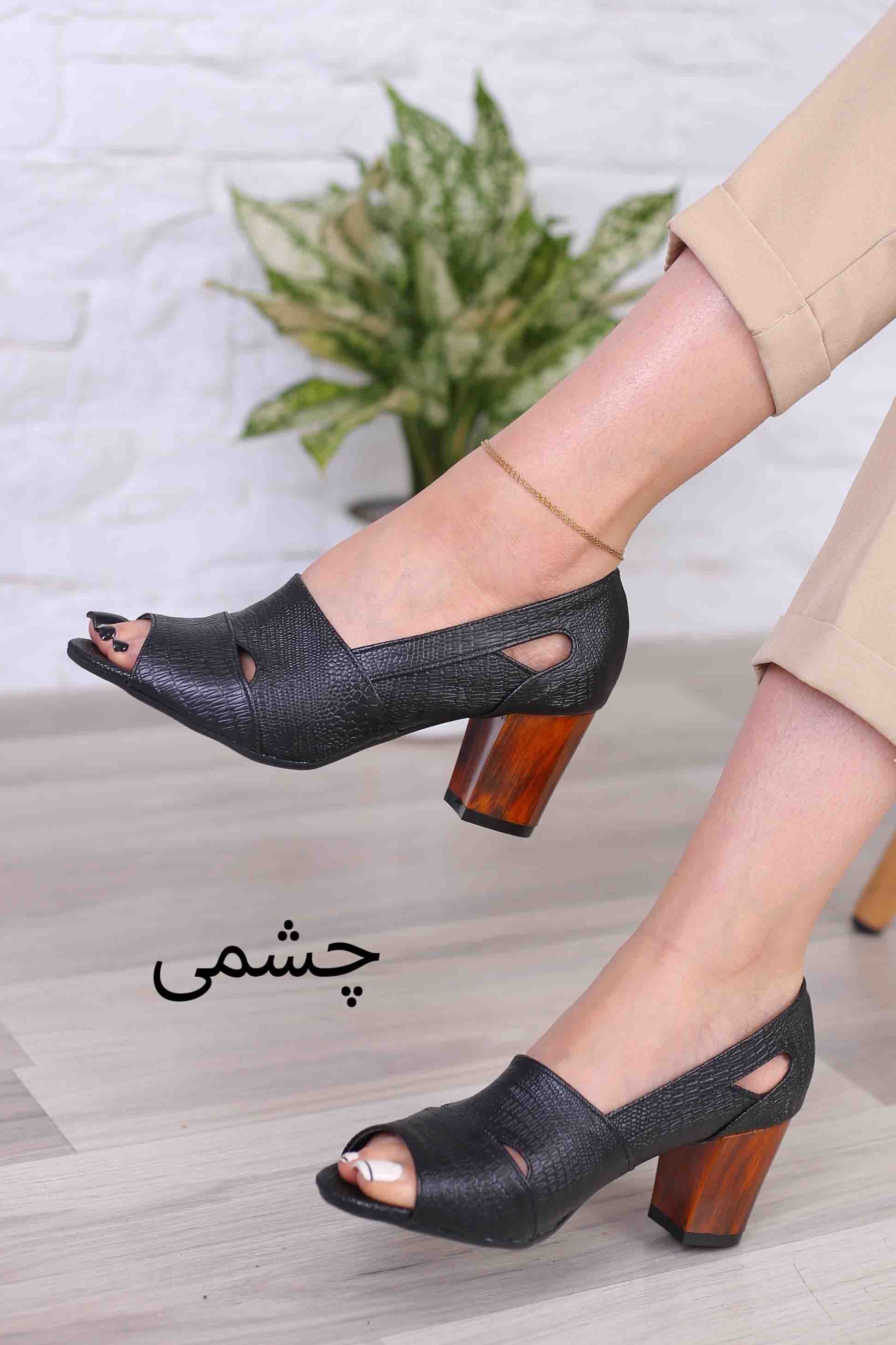 کفش چرم زنانه پرسنلی چوبی