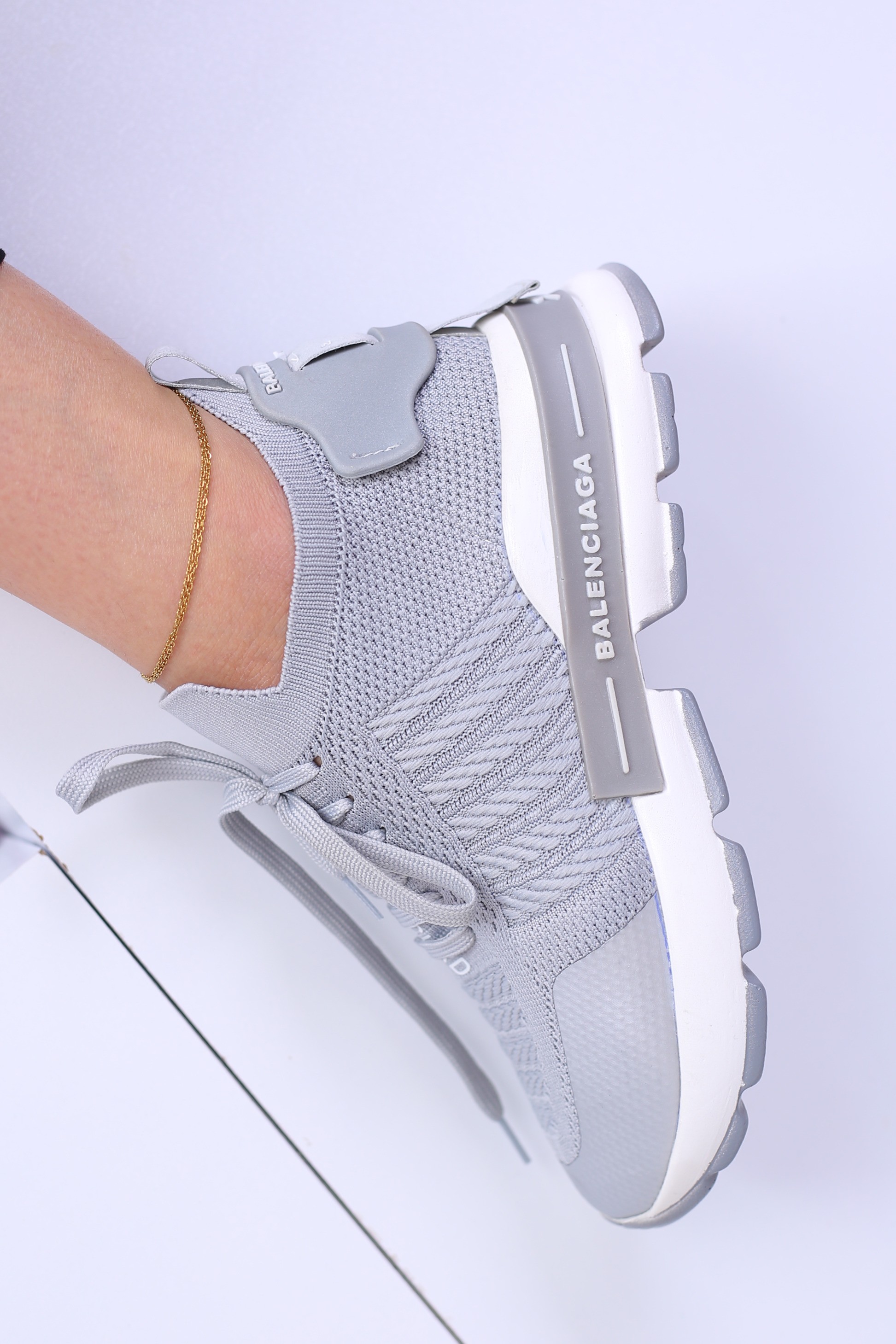 کفش اسپرت زنانه بالنسیاگا