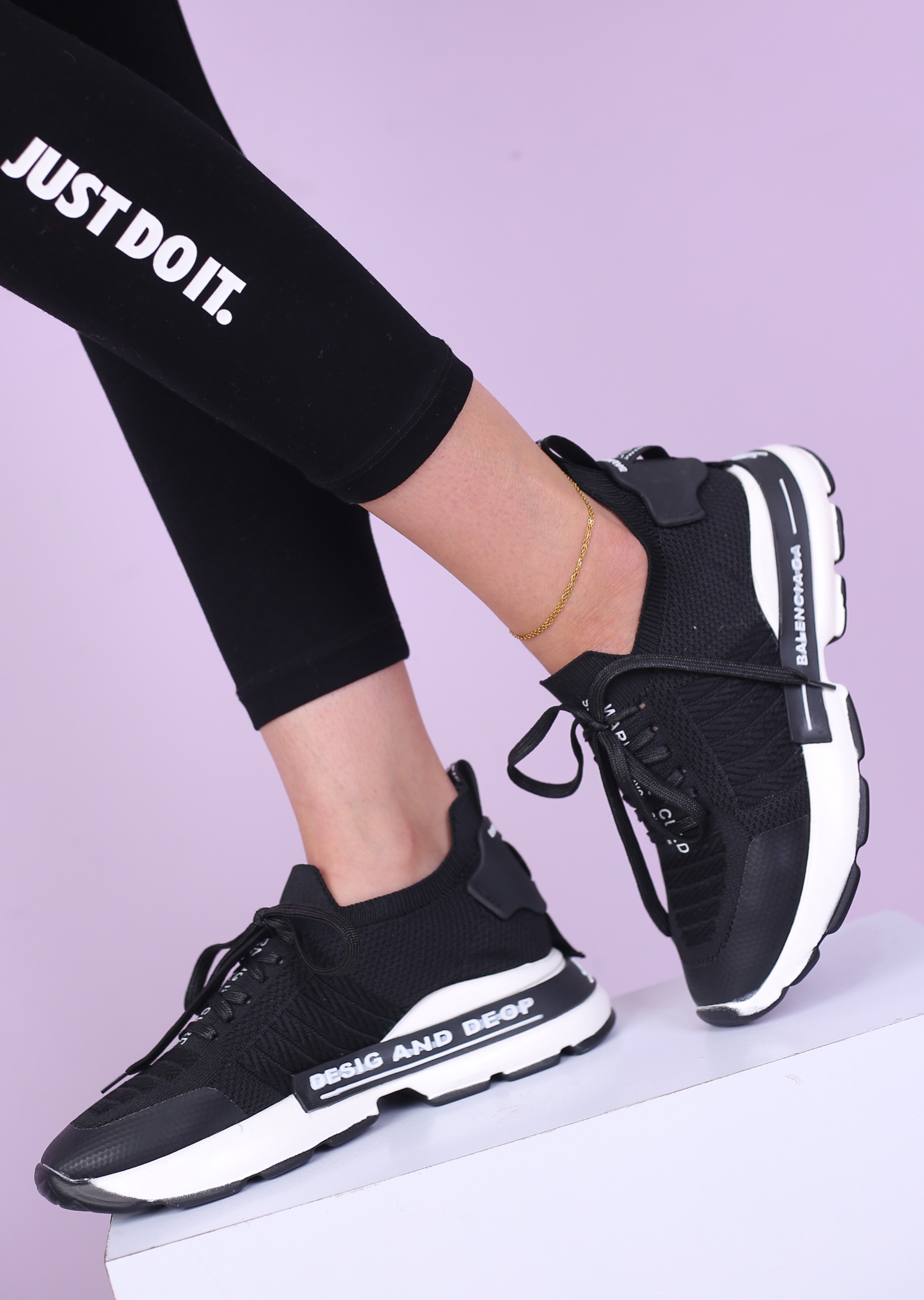 کفش اسپرت زنانه بالنسیاگا