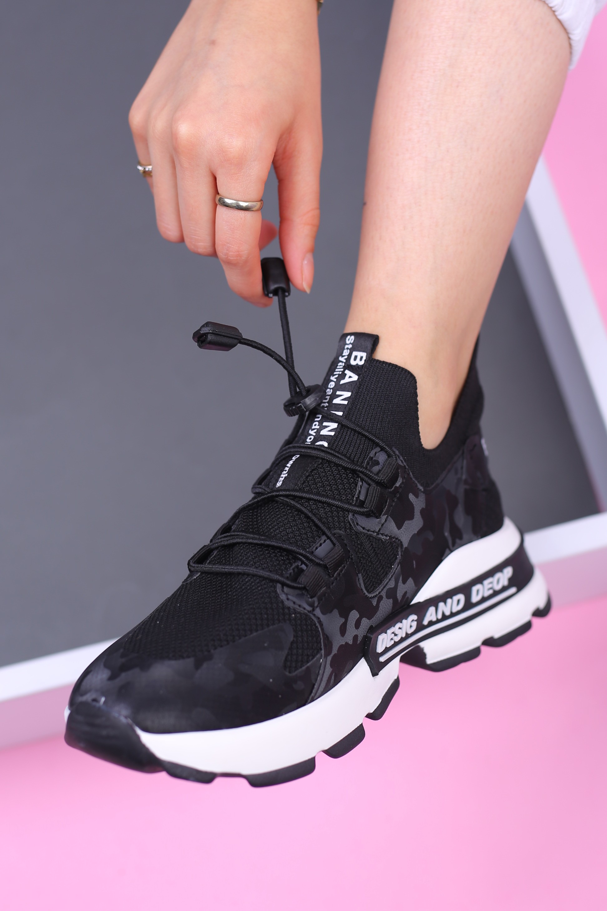 کفش اسپرت زنانه بالنسیاگا چریکی