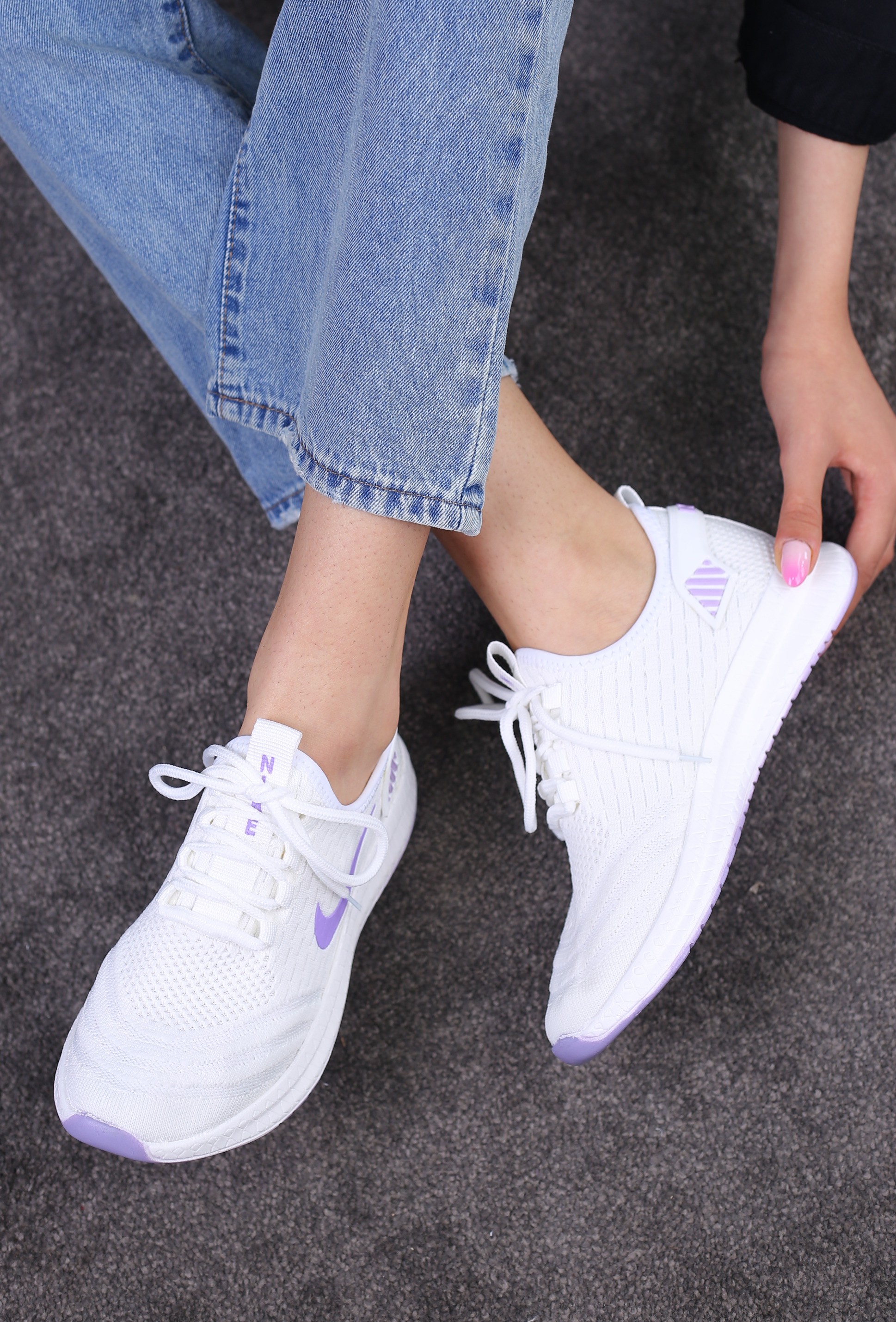 کفش اسپرت زنانه بافتی