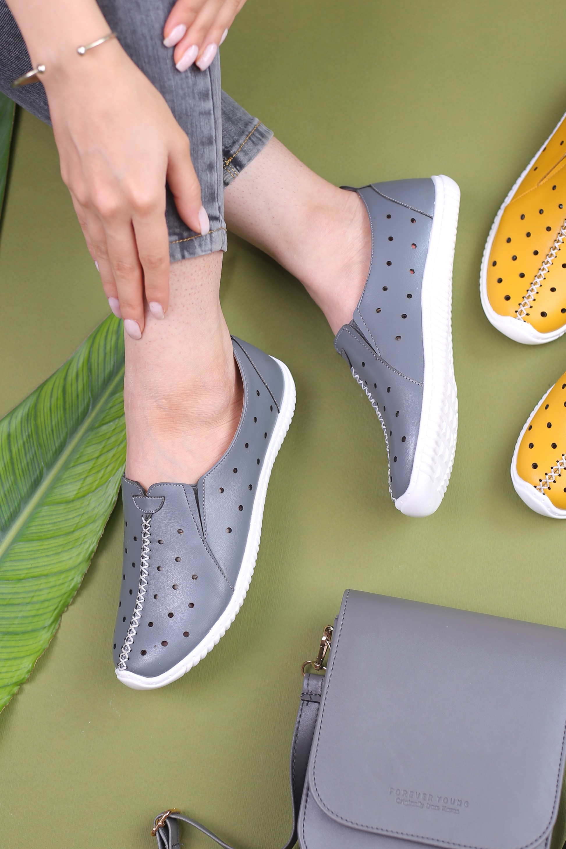 کفش پرسنلی زنانه ندا