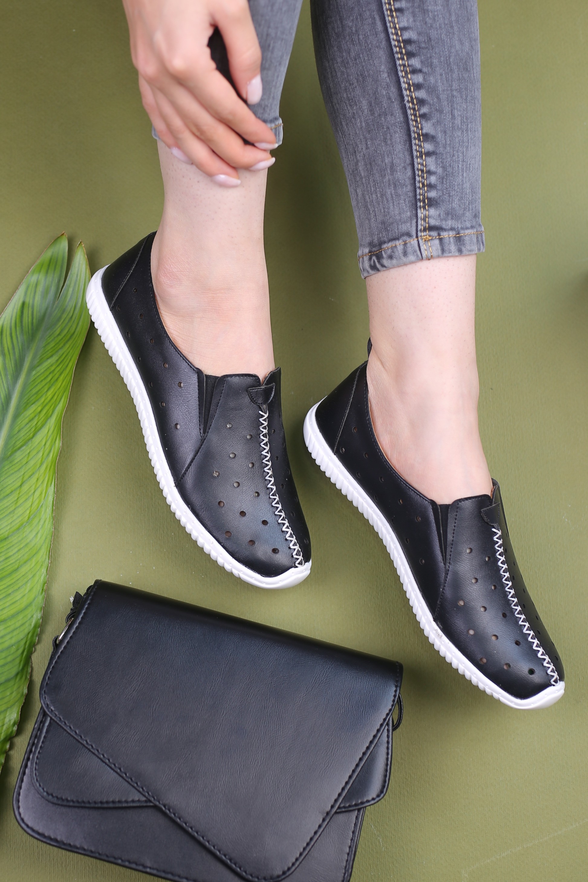 کفش پرسنلی زنانه ندا