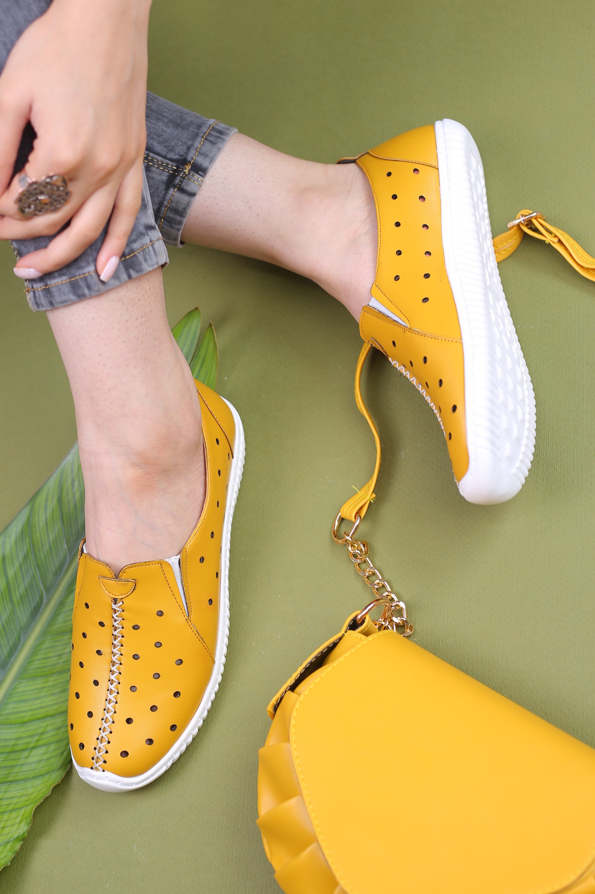 کفش پرسنلی زنانه ندا