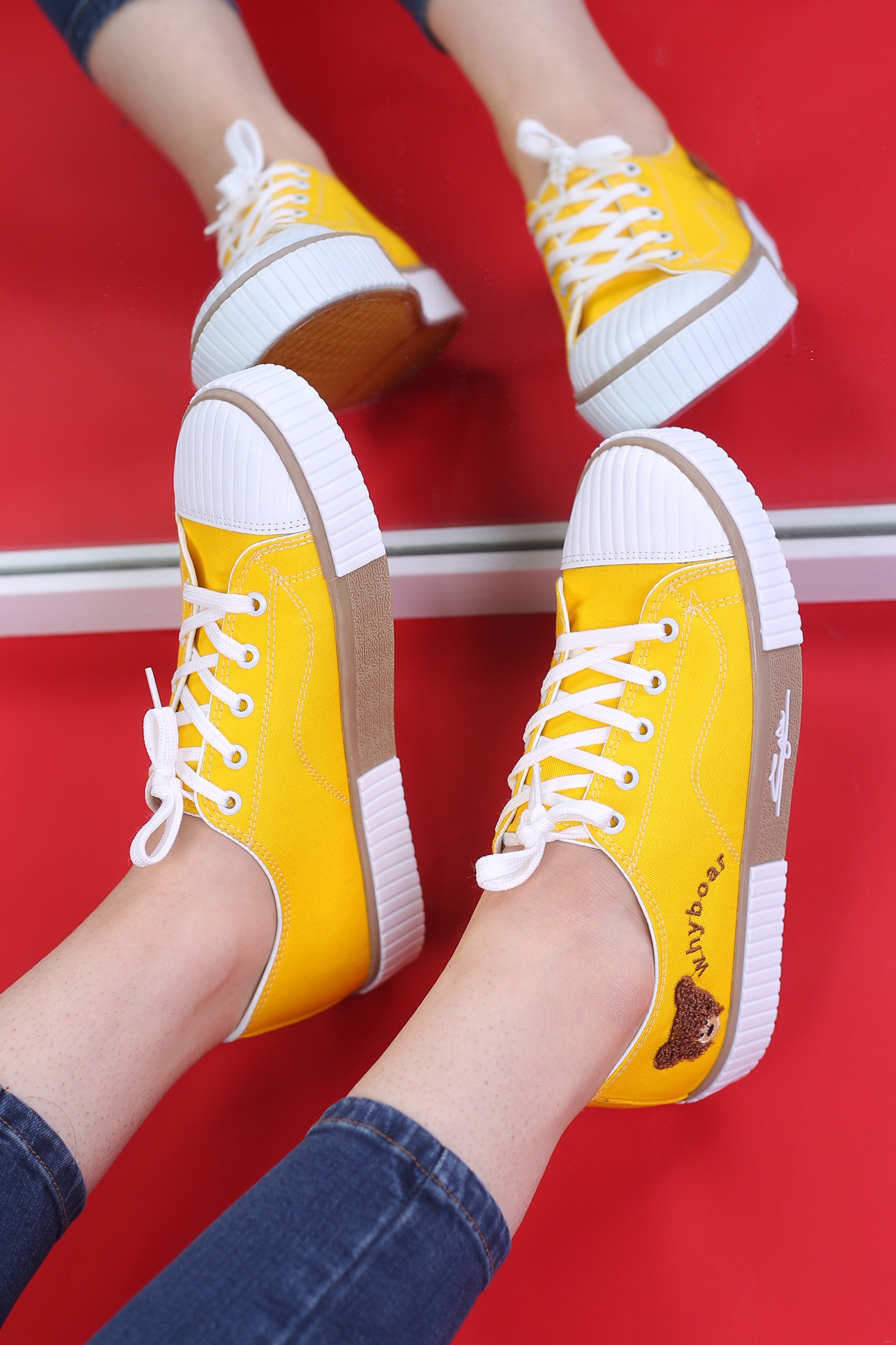 کفش اسپرت زنانه ونس لورا