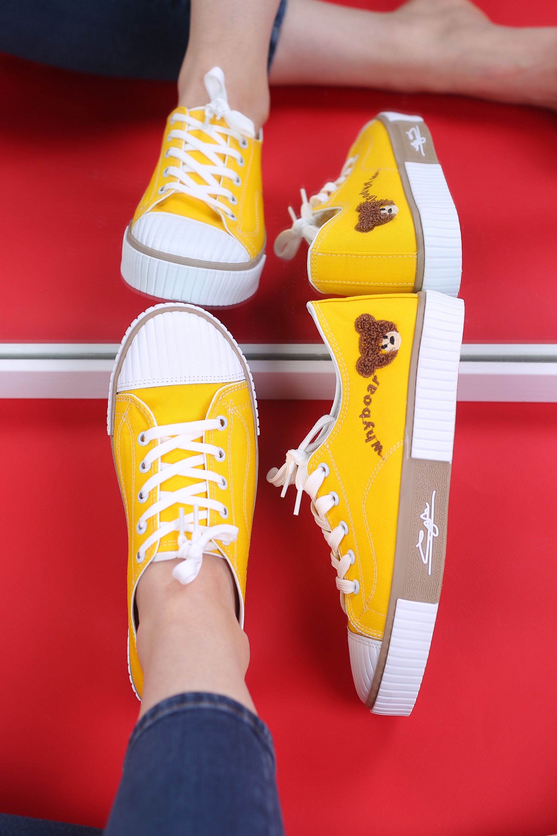 کفش اسپرت زنانه ونس لورا