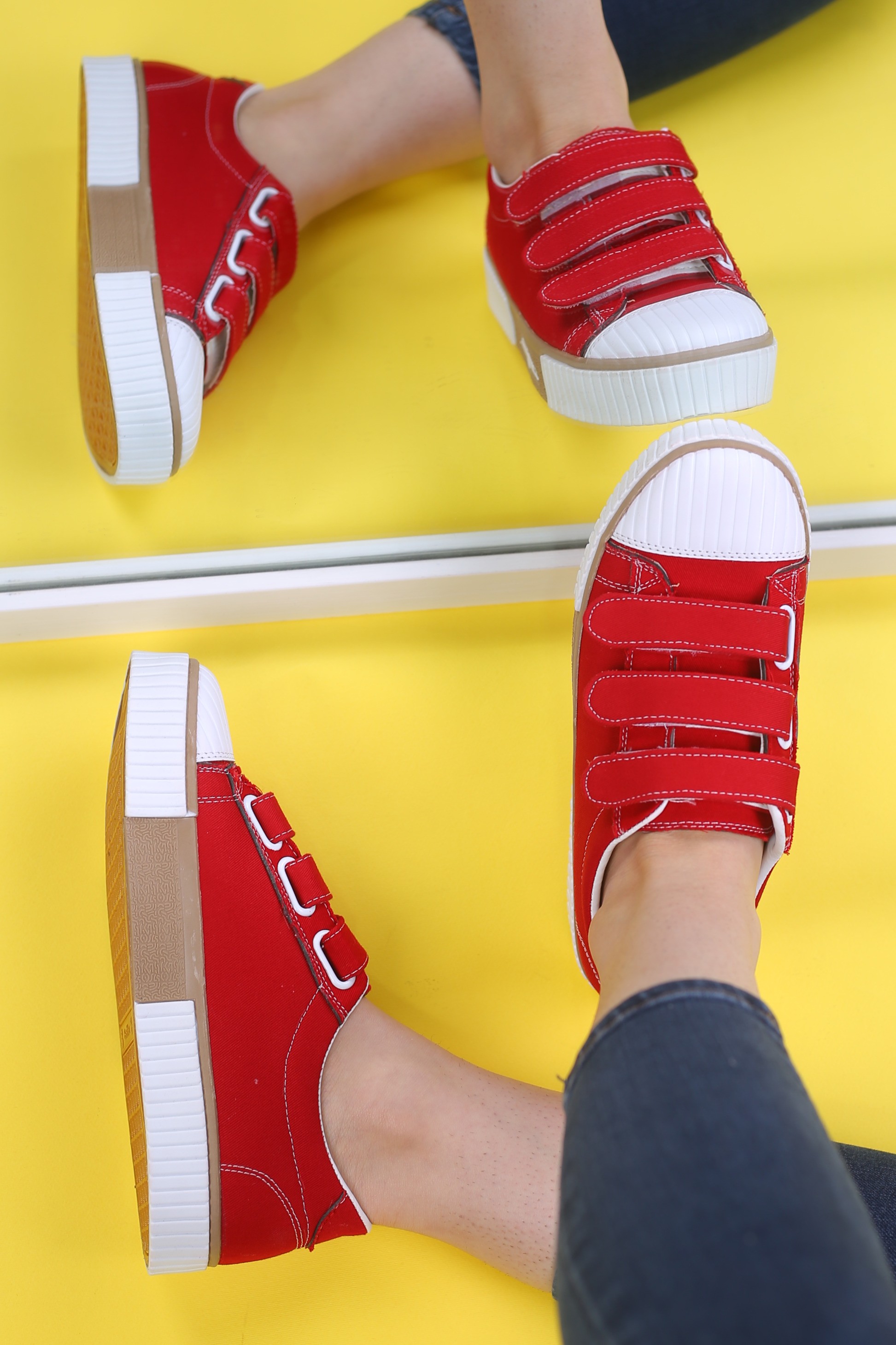 کفش اسپرت زنانه ونس لورا