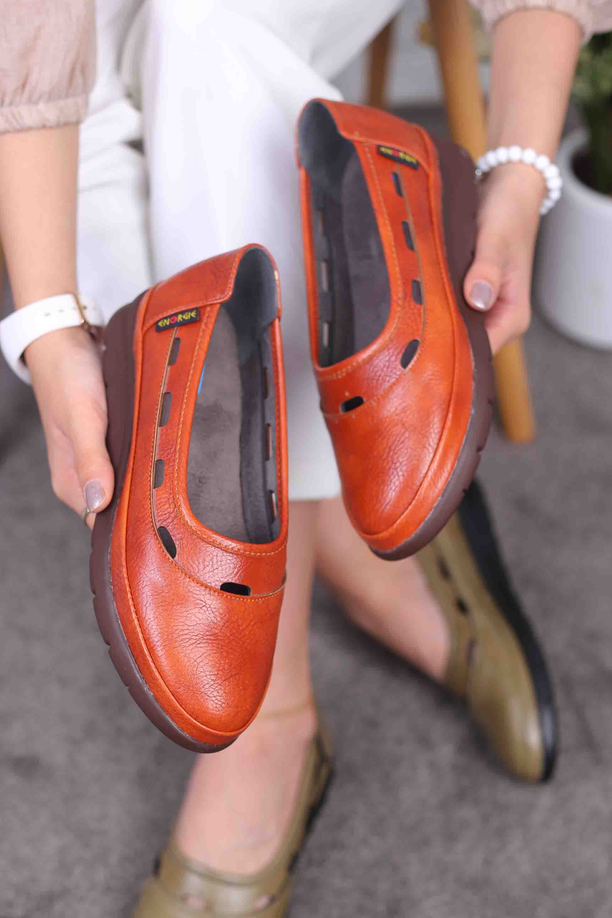 کفش پرسنلی زنانه چلسی