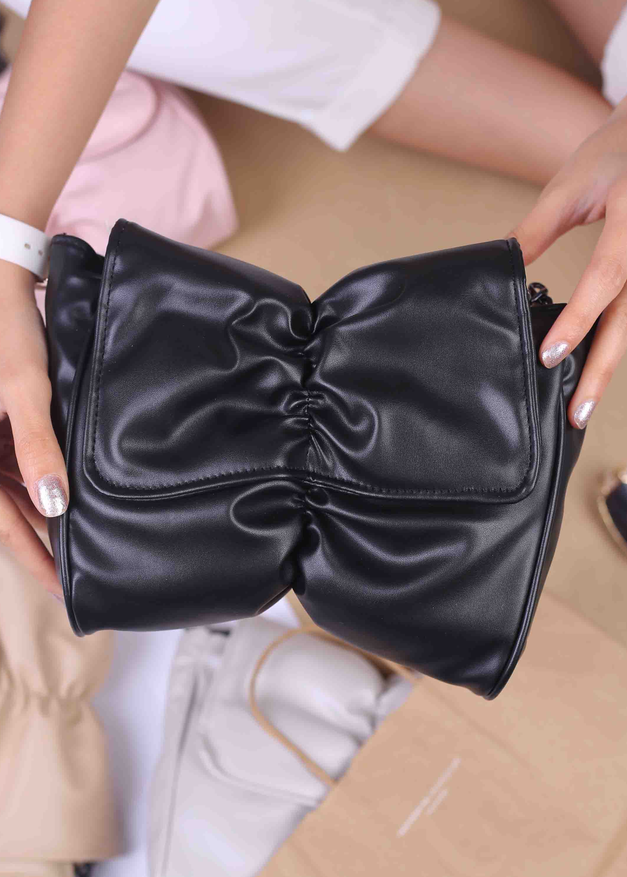 کیف دوشی زنانه کد 1306