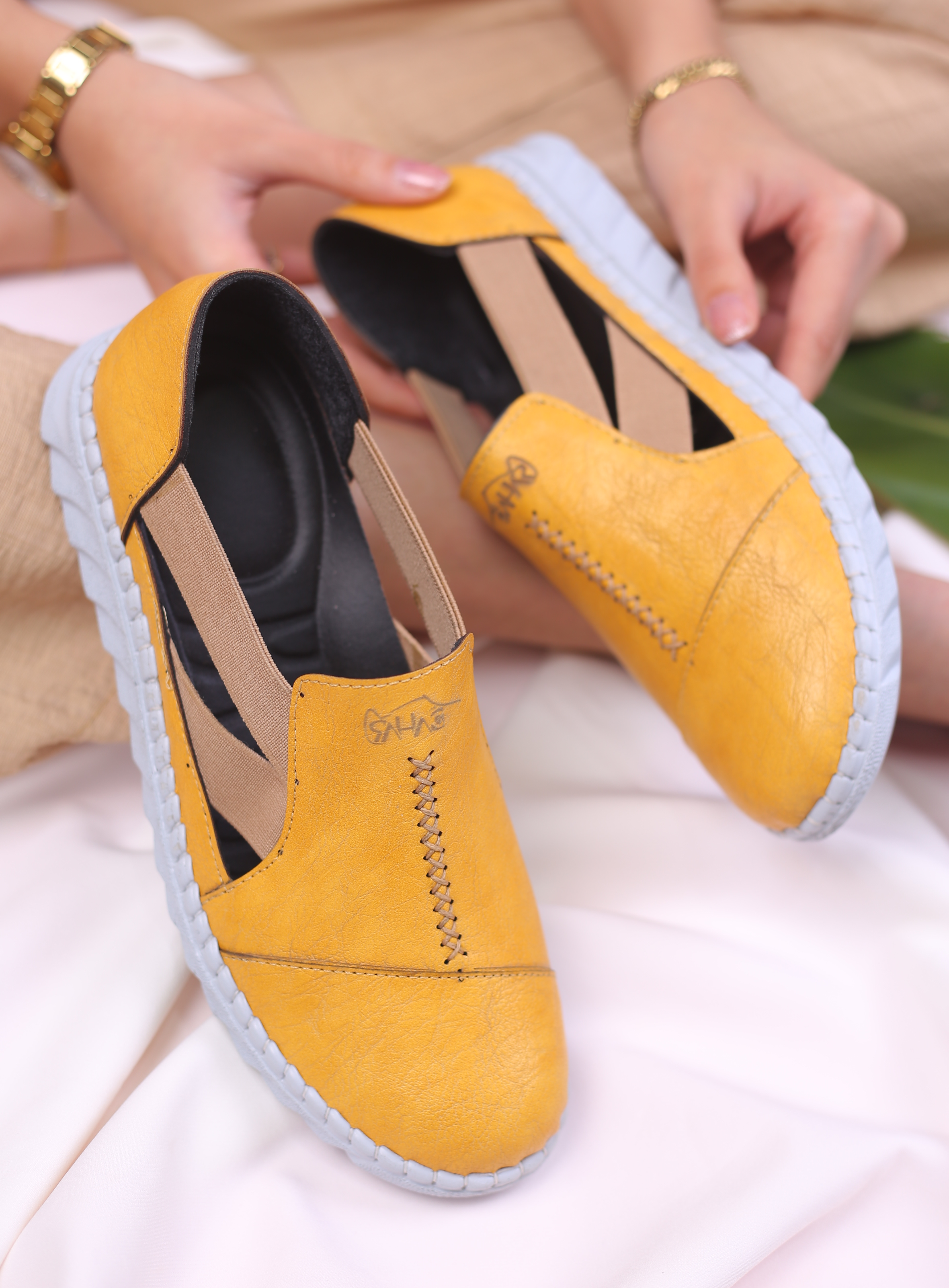 کفش پرسنلی زنانه ریحانه