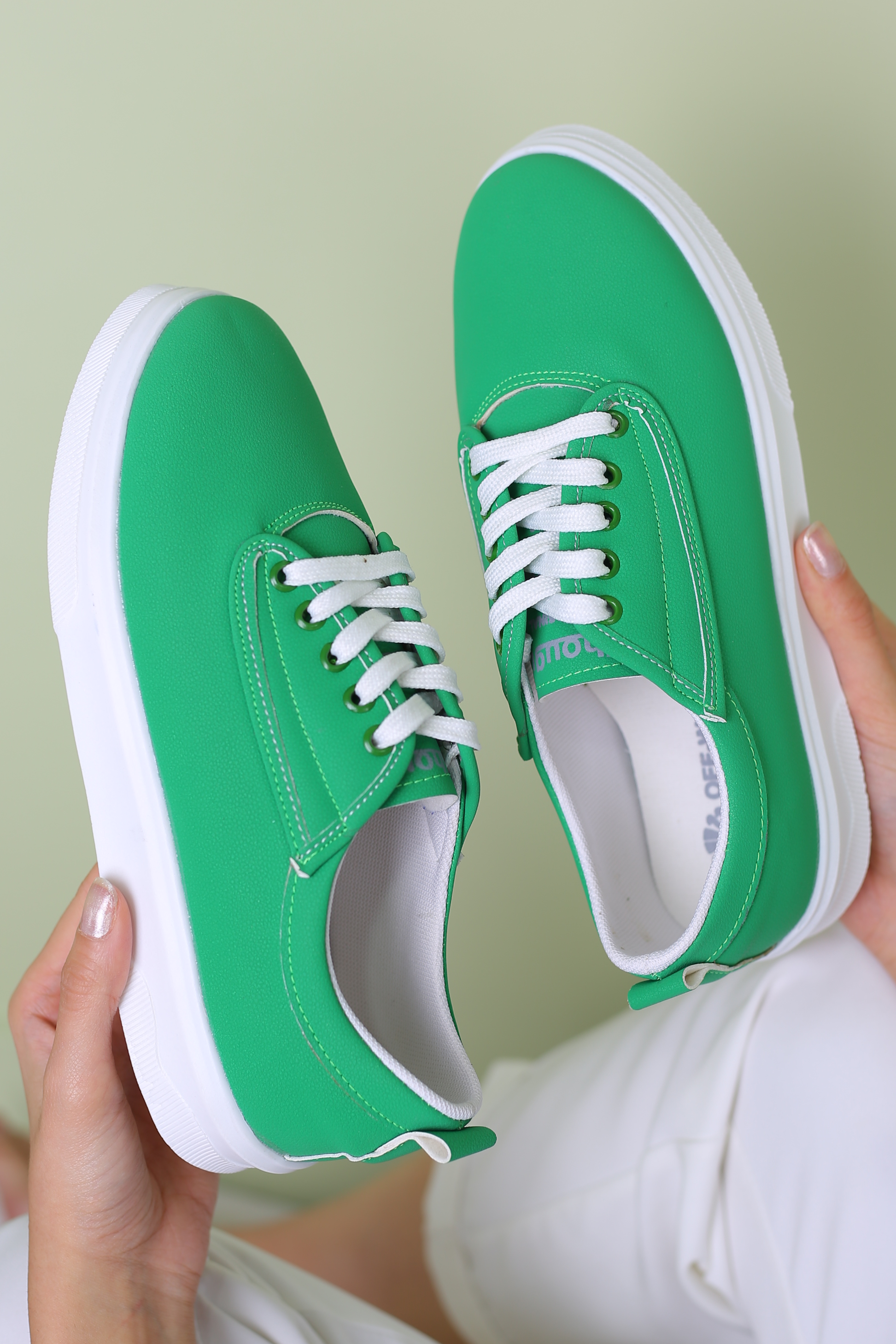 کفش ونس زنانه هلیا