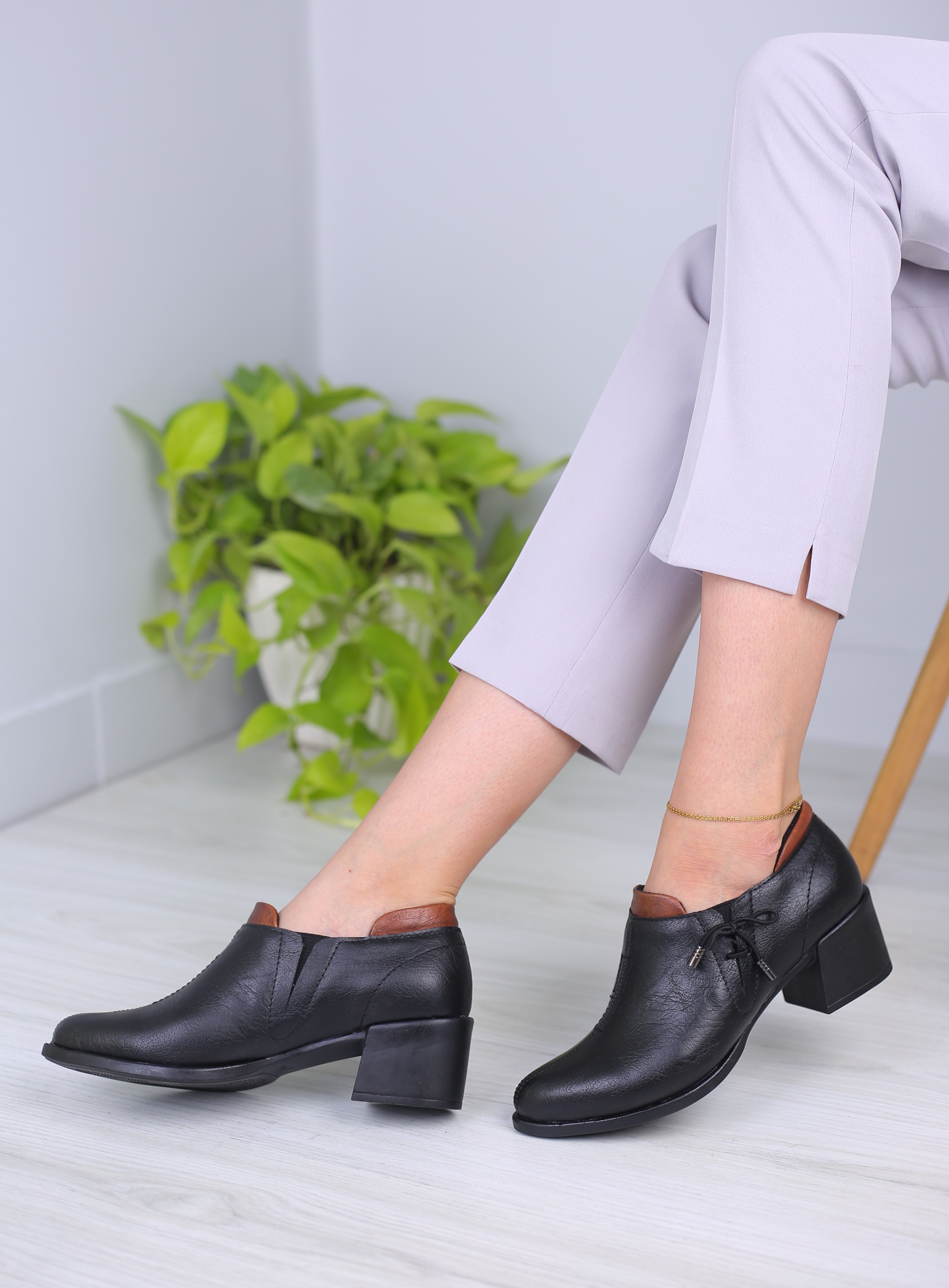 کفش پرسنلی زنانه لیدا باربی