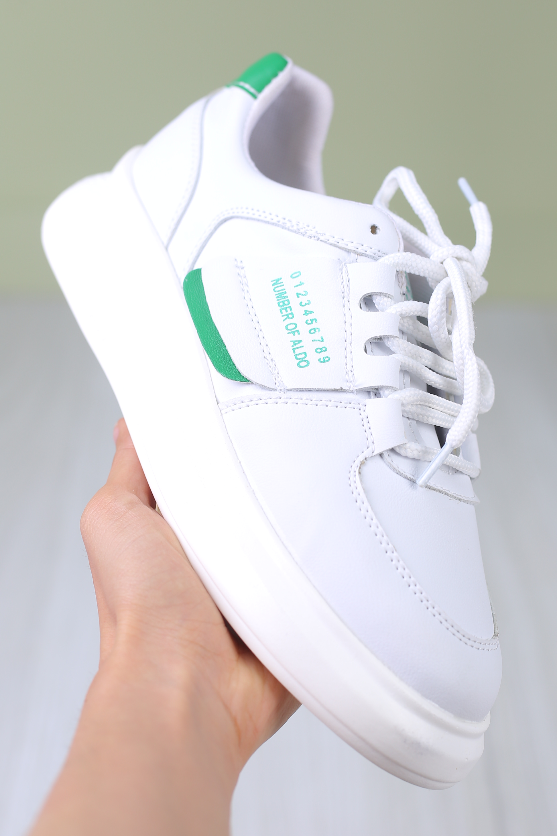 کفش اسپرت زنانه آلدو