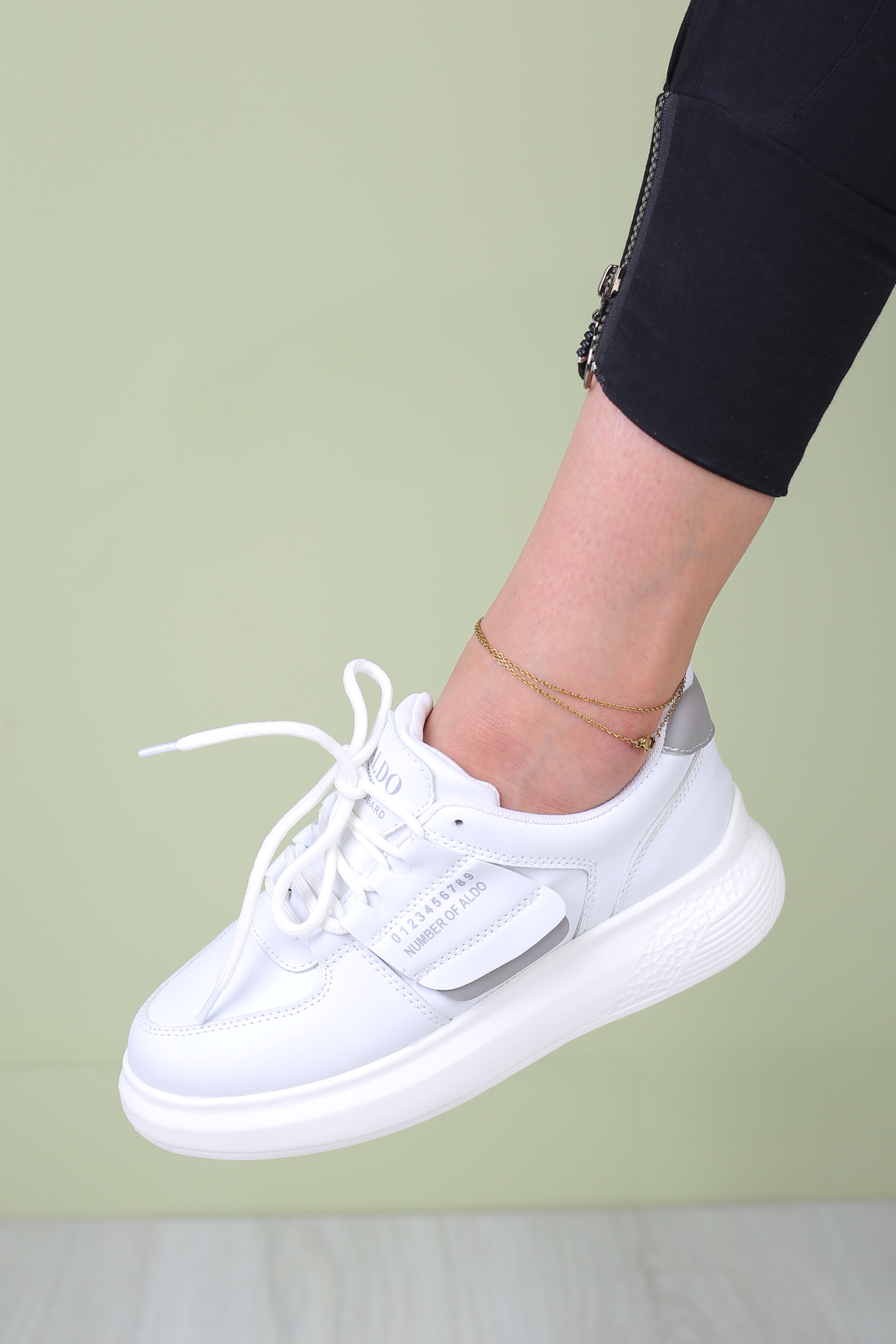 کفش اسپرت زنانه آلدو