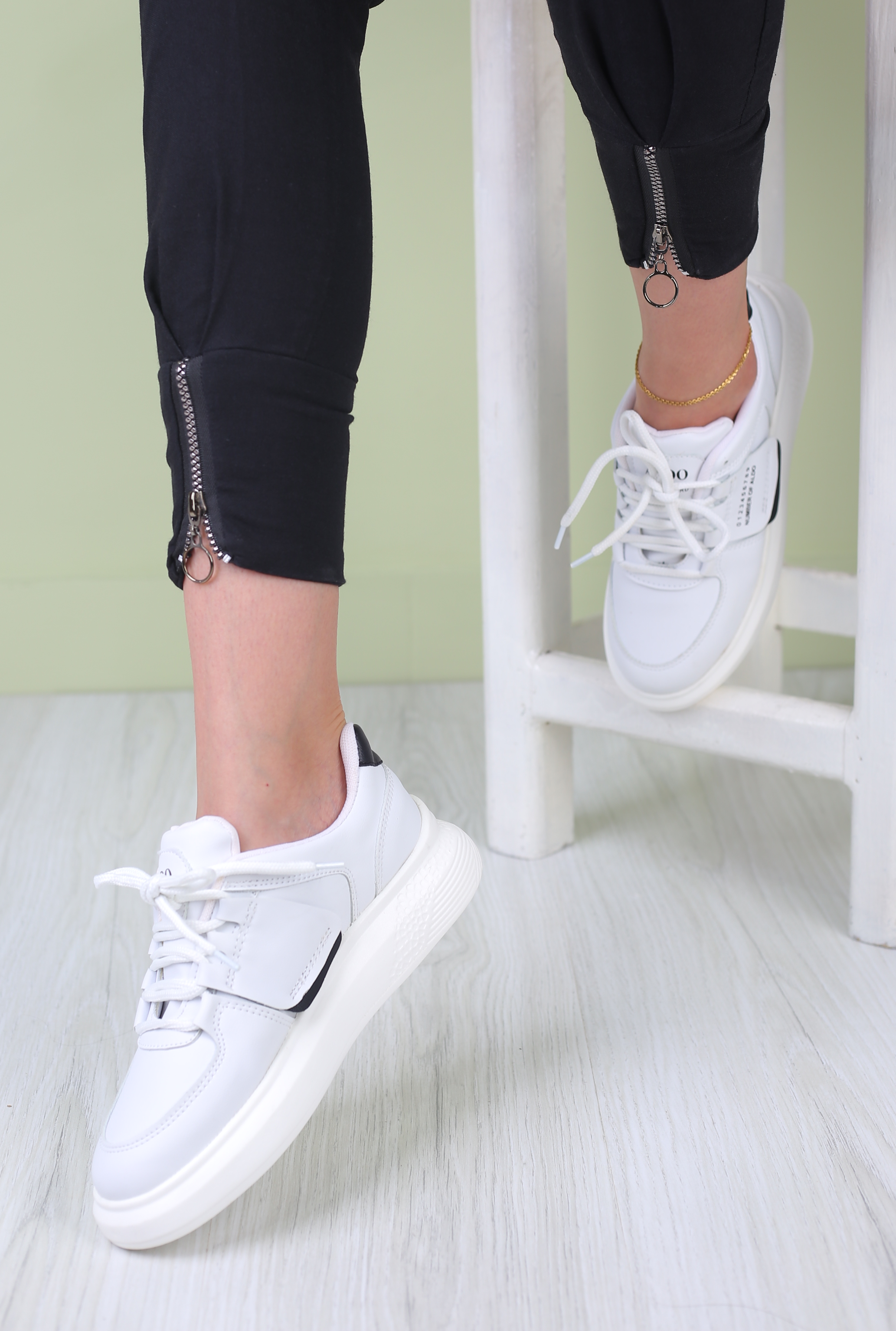 کفش اسپرت زنانه آلدو