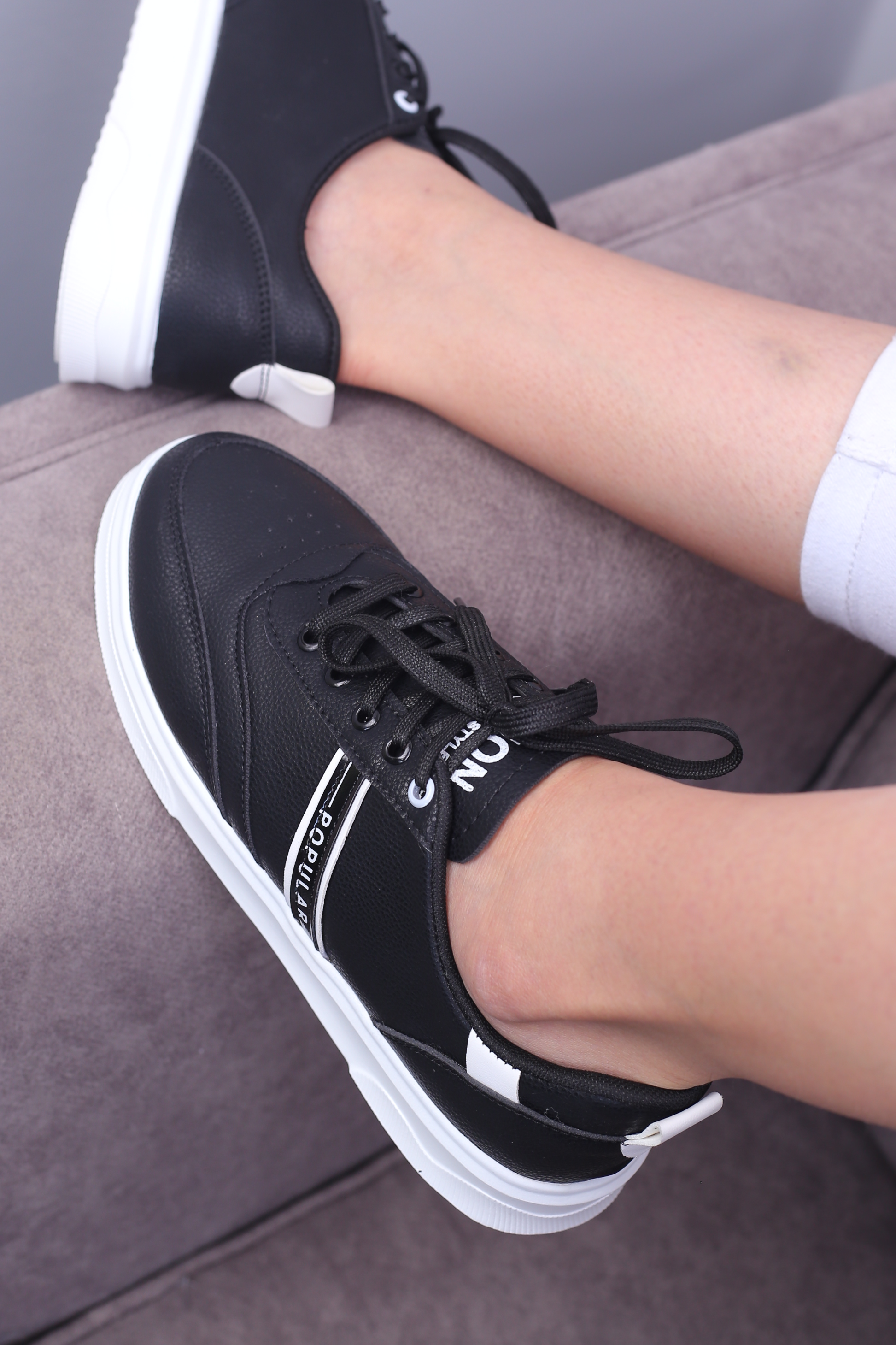 کفش اسپرت زنانه پلار