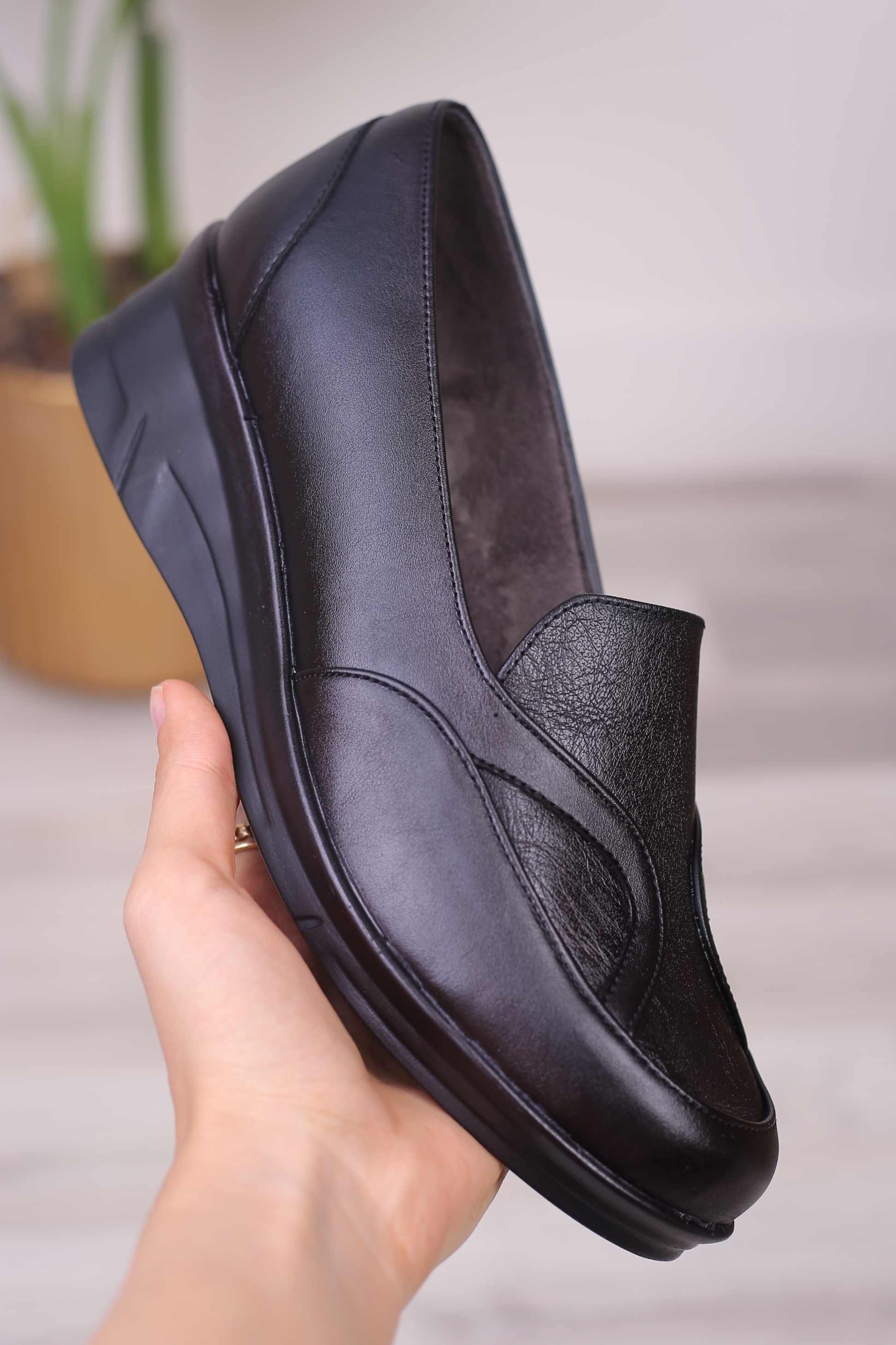 کفش پرسنلی زنانه طبی دخت بلند