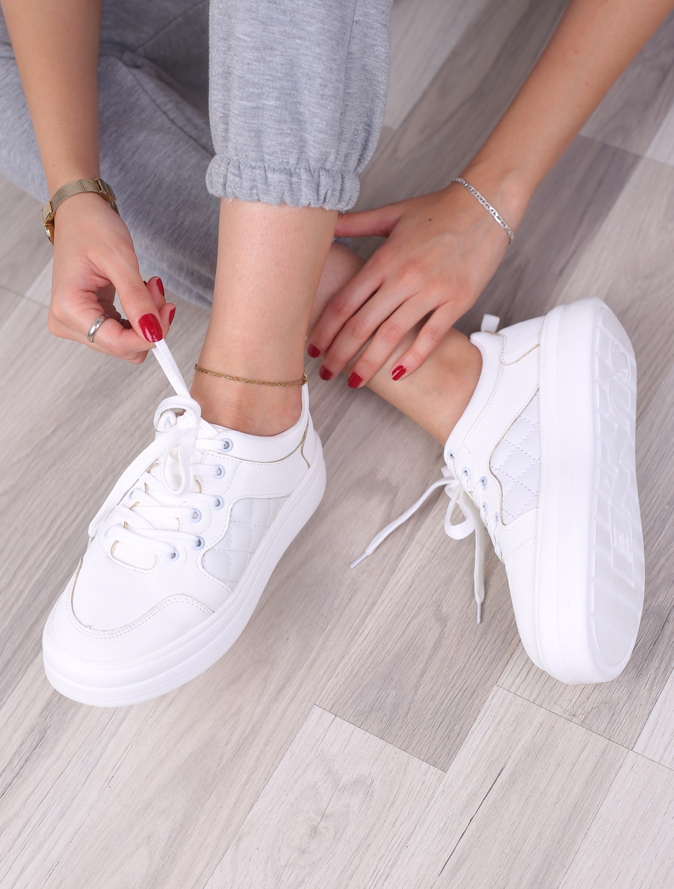 کفش اسپرت زنانه شنل آوا