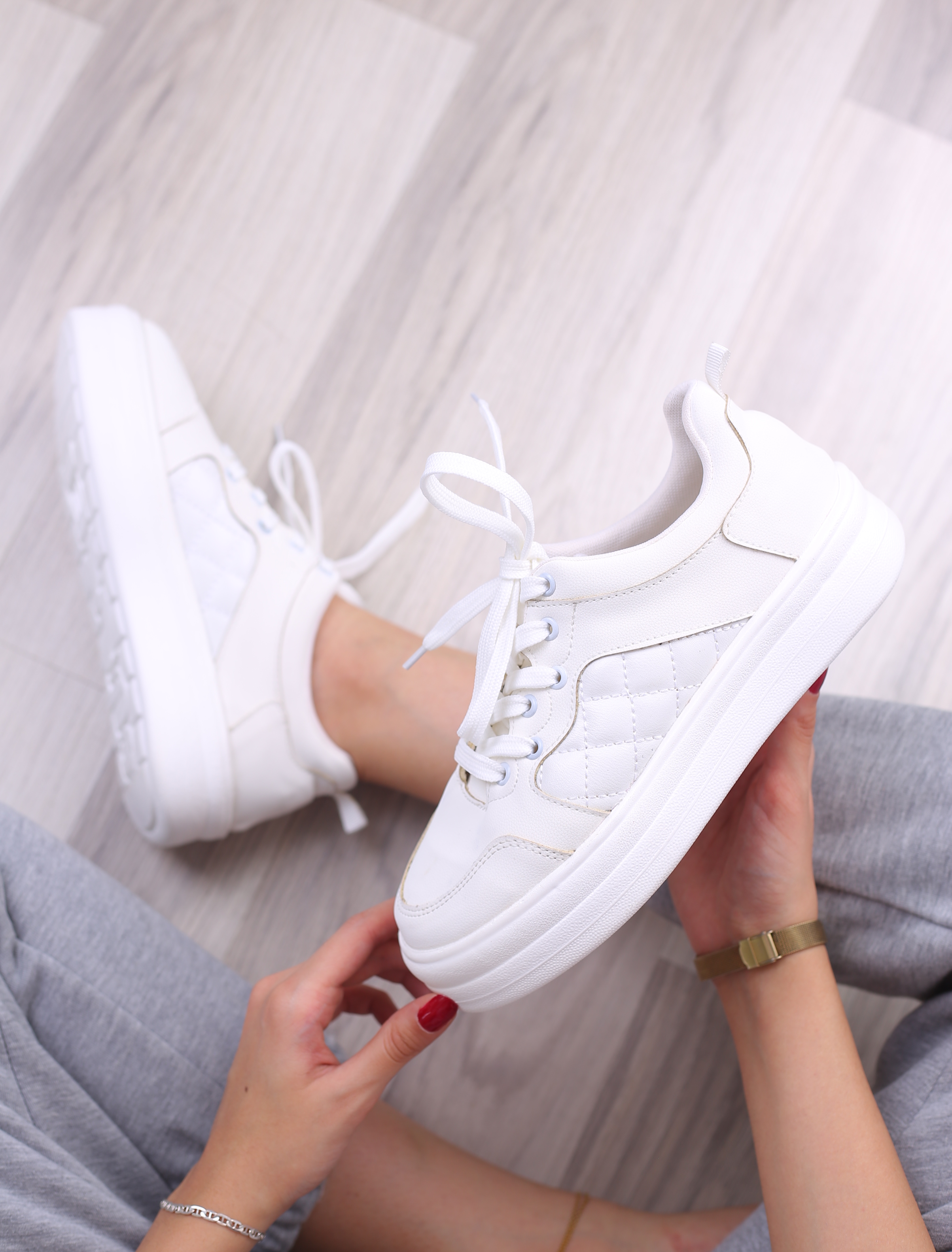 کفش اسپرت زنانه شنل آوا